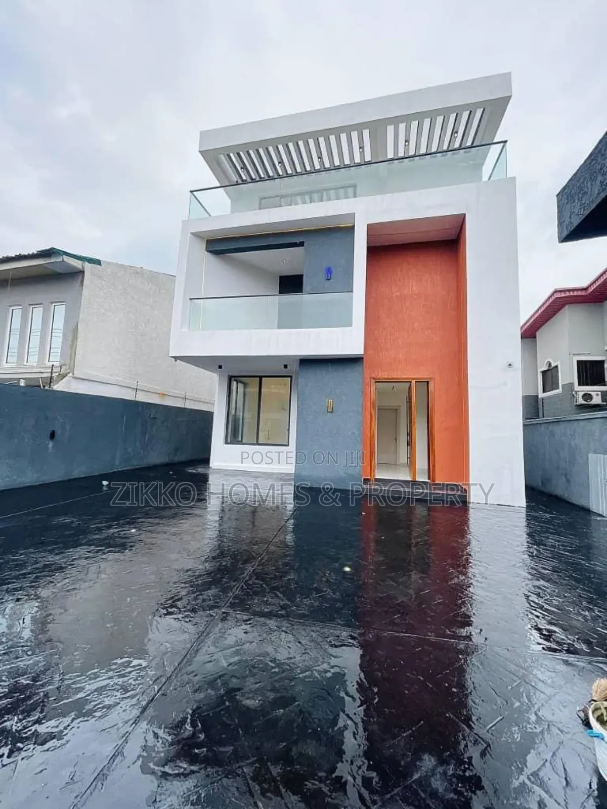 5bdrm Duplex in Lekki for sale in Lekki