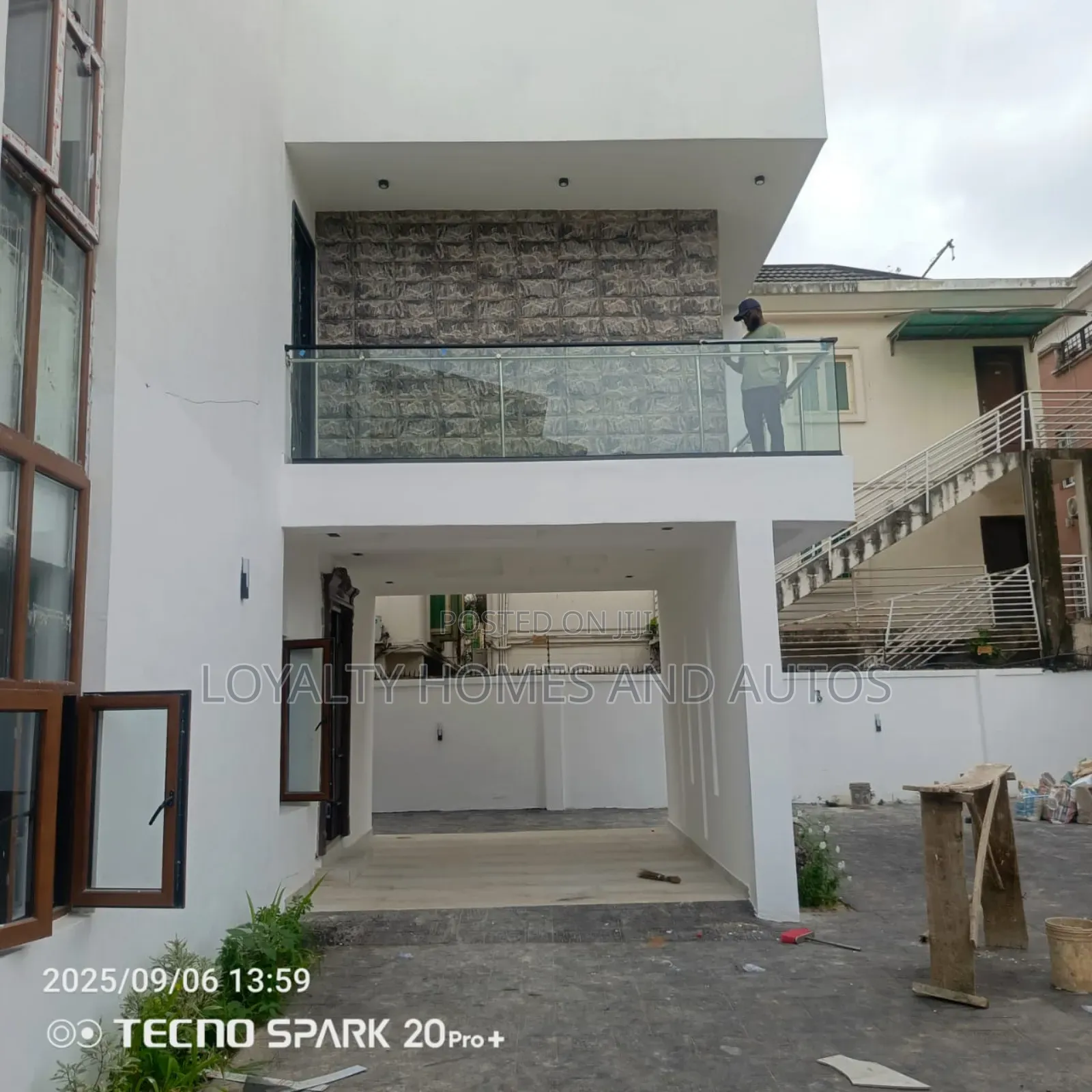 Furnished 6bdrm Duplex in Ikeja GRA for sale in Ikeja GRA