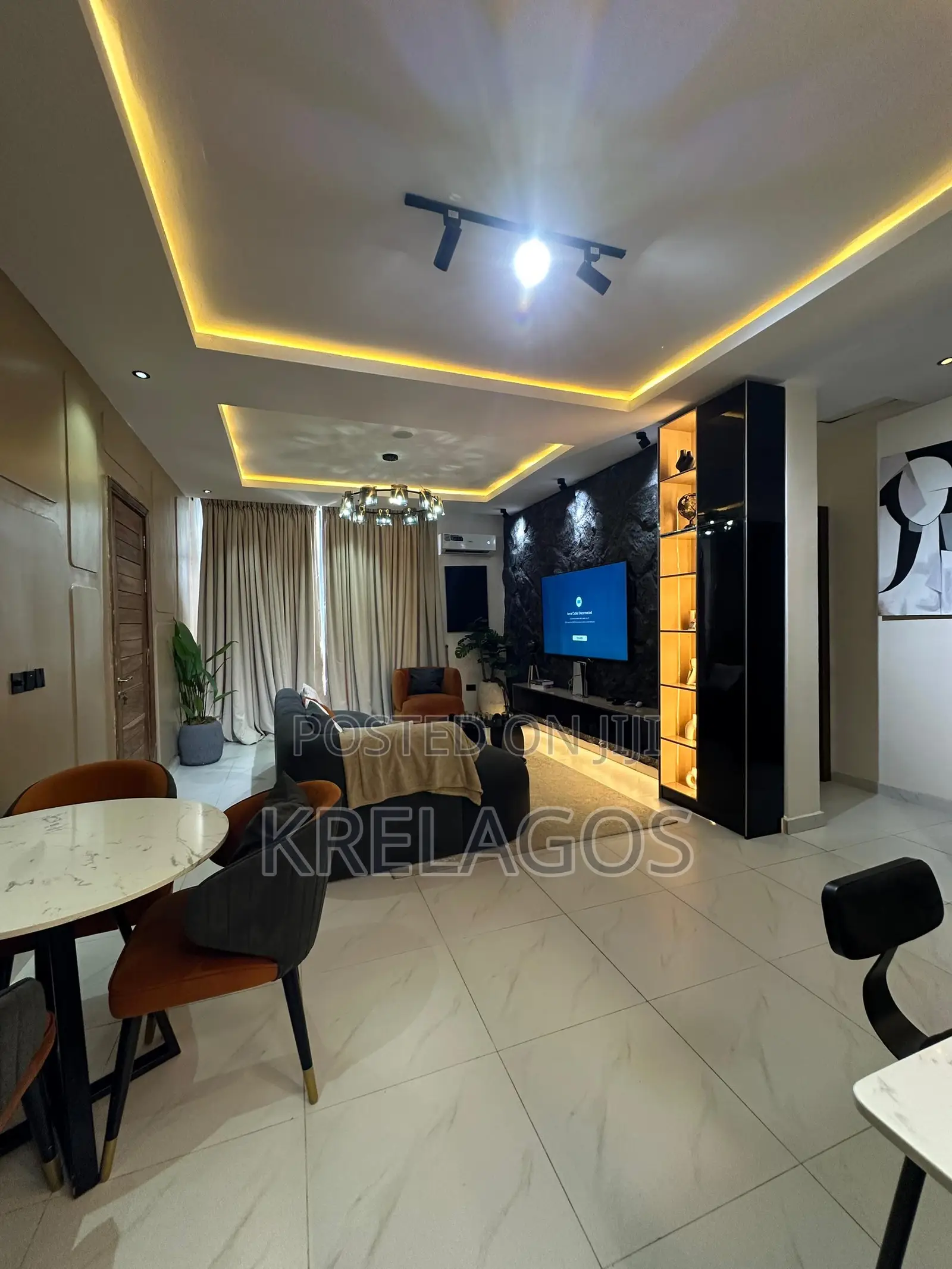 Furnished 2bdrm Apartment in Chevron for sale in Chevron