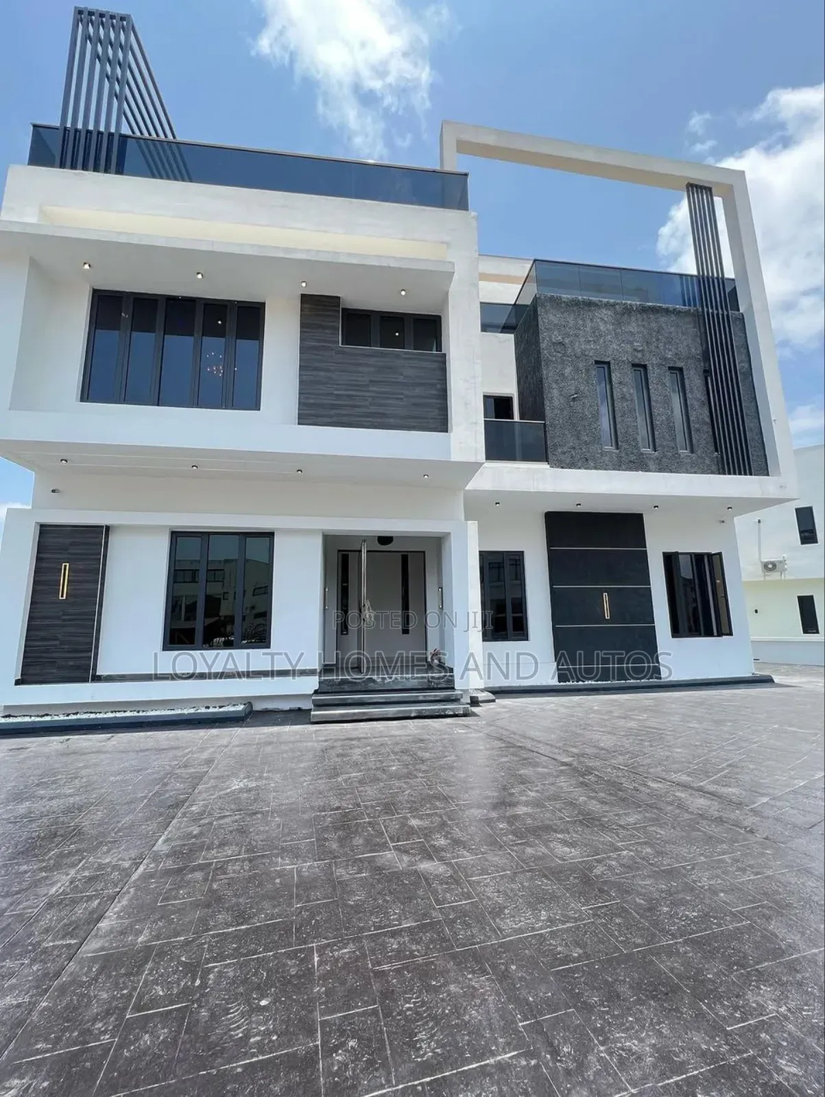 Furnished 6bdrm Duplex in Pinnock Beach Estate, Lekki for sale in Lekki