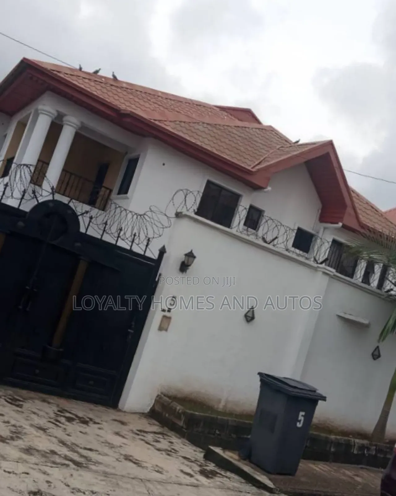 Furnished 5bdrm Duplex in Omole Phase 1 for sale in Omole Phase 1