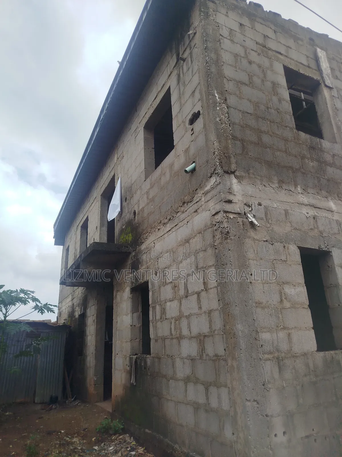 2bdrm Block of Flats in Ipokia, Igando / Ikotun/Igando for sale in Igando / Ikotun/Igando