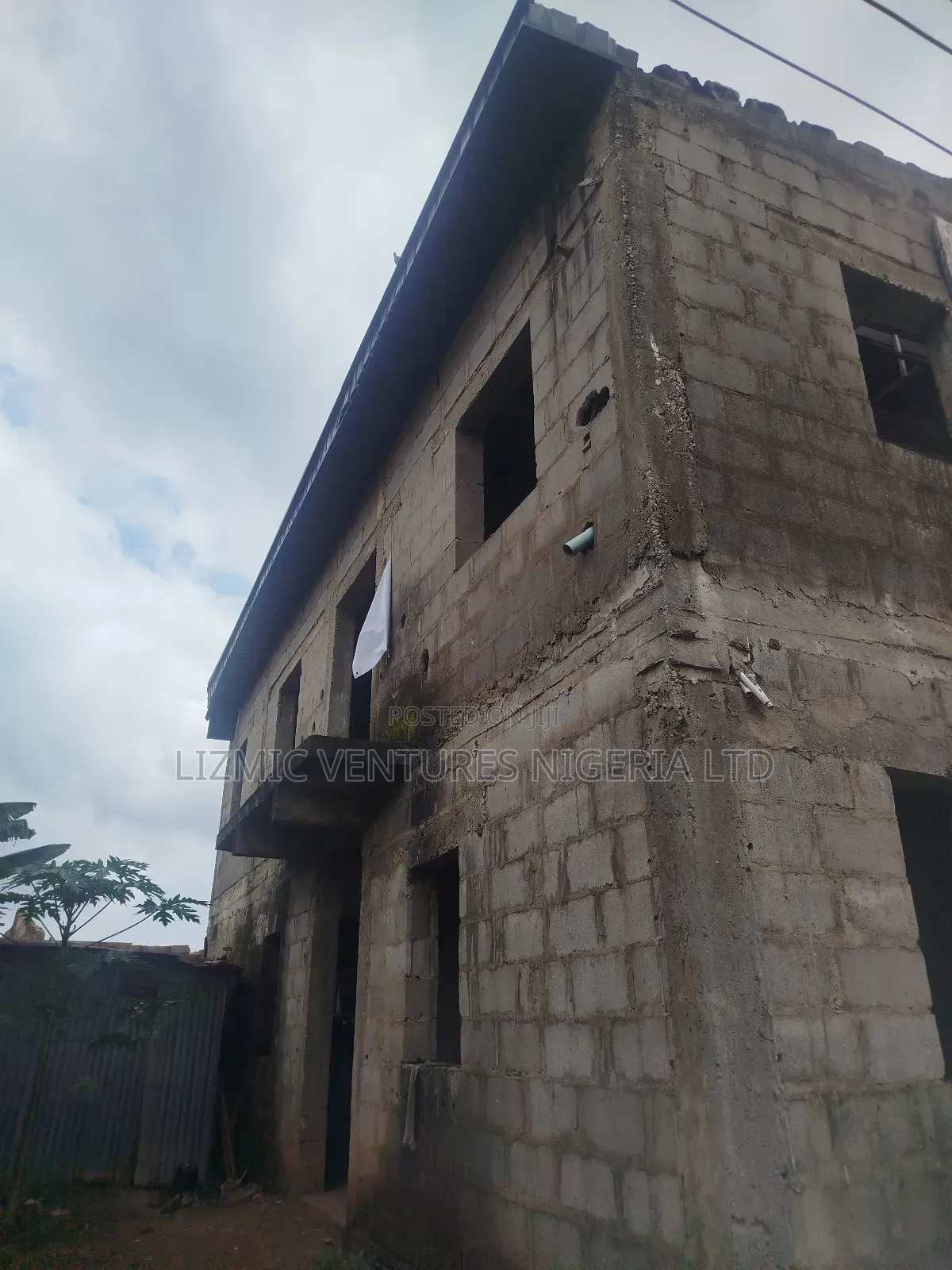 2bdrm Block of Flats in Ipokia, Igando / Ikotun/Igando for sale in Igando / Ikotun/Igando