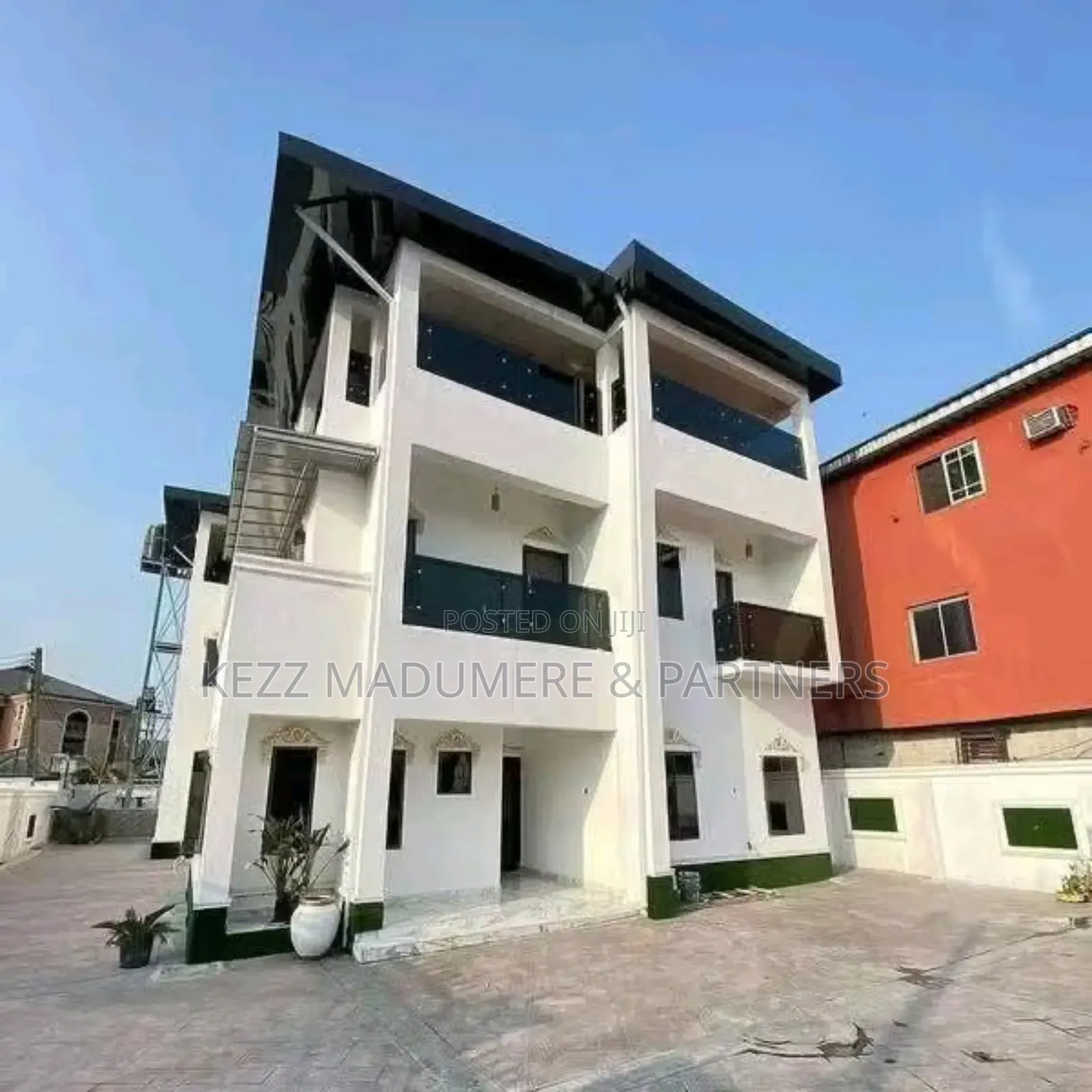 6bdrm Duplex in Woji , Port Harcourt for sale in Woji