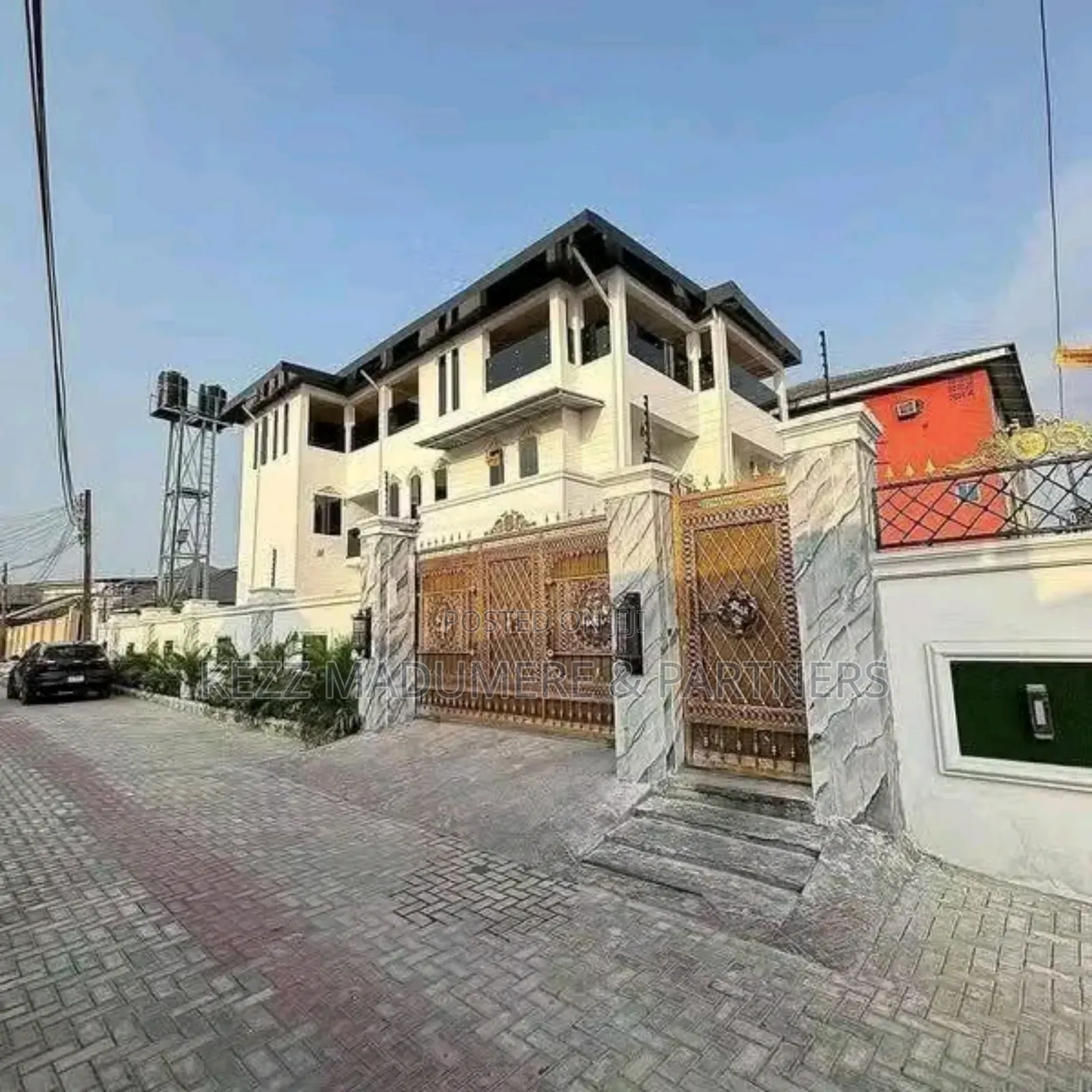 6bdrm Duplex in Woji , Port Harcourt for sale in Woji