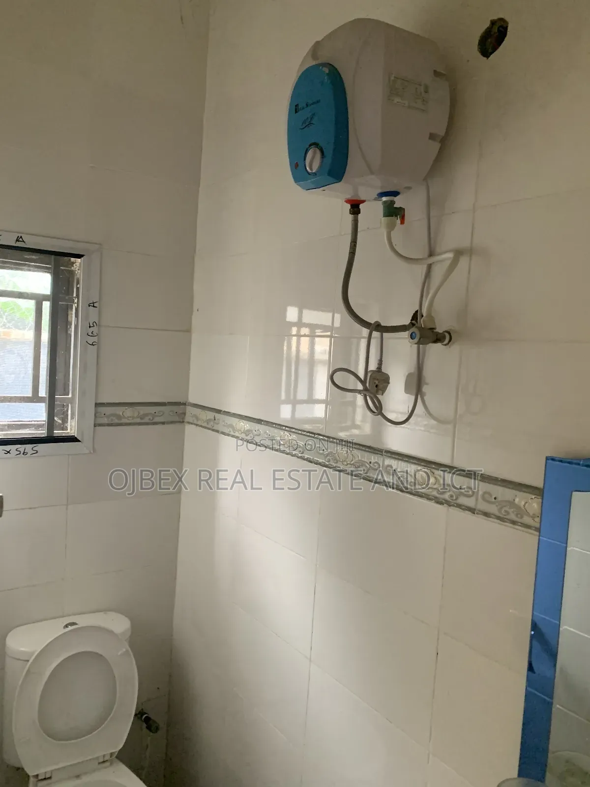 Furnished 2bdrm Block of Flats in Beside Mayfair, Ajah for sale in Ajah