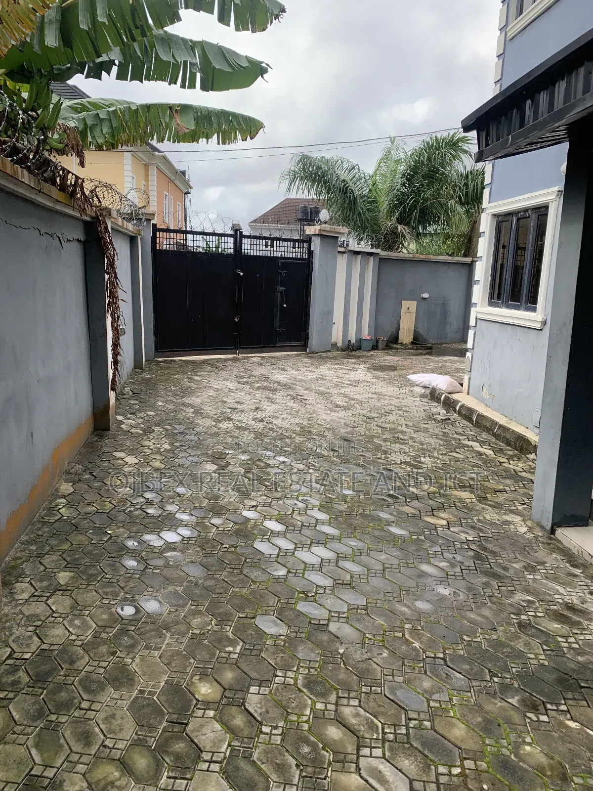 Furnished 2bdrm Block of Flats in Beside Mayfair, Ajah for sale in Ajah