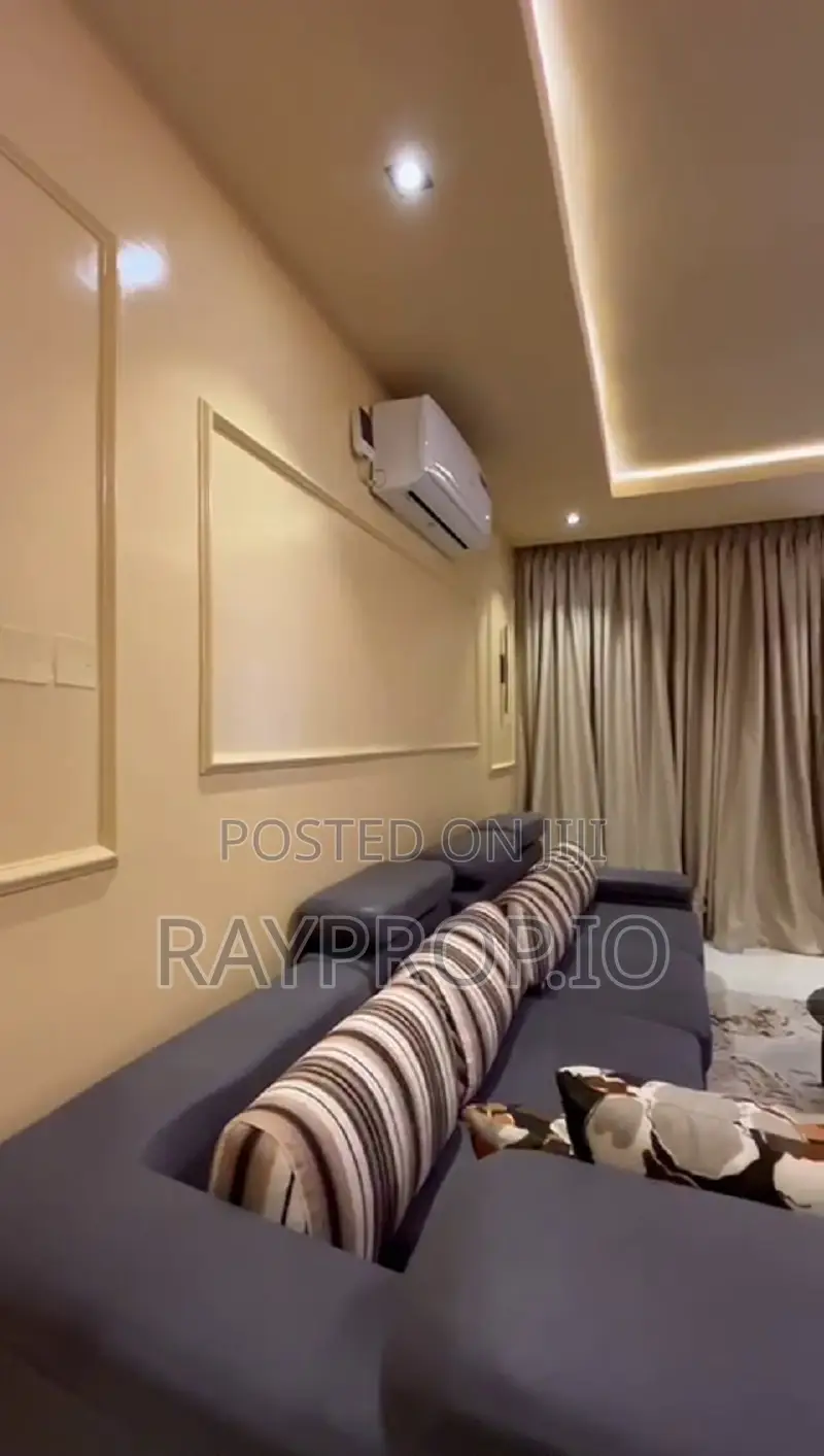 368288pa - 3 Bedroom Shortlet in Osapa London Lekki in Osapa london