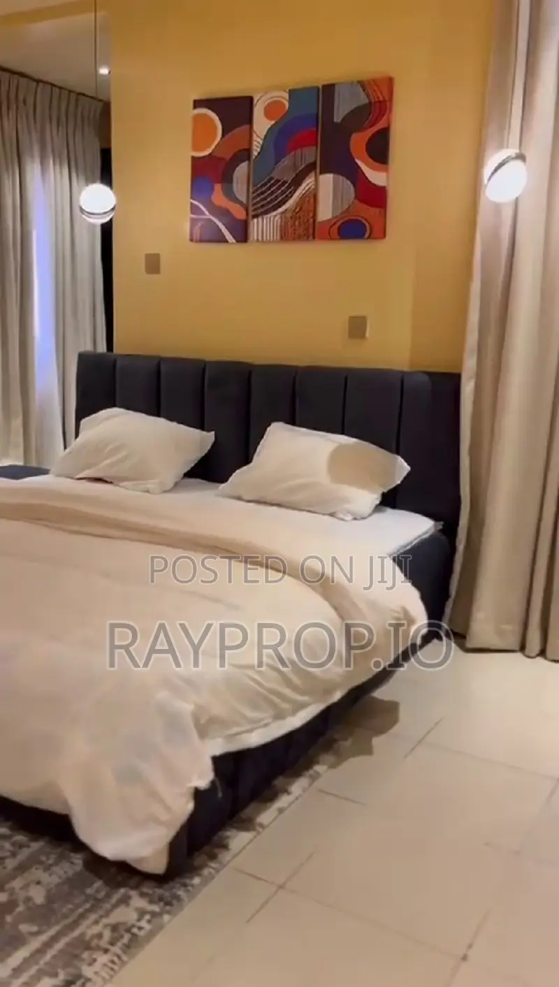368288pa - 3 Bedroom Shortlet in Osapa London Lekki in Osapa london