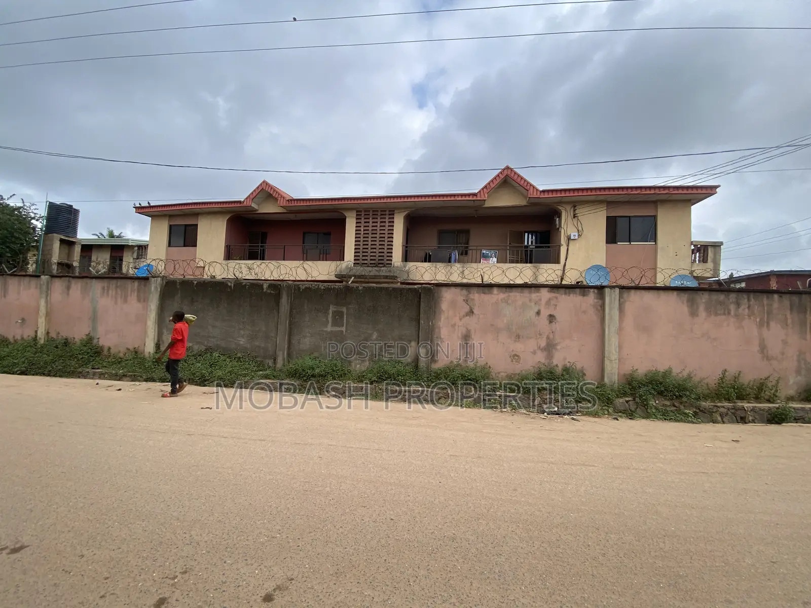 6bdrm Block of Flats in Ring Road, Ibadan for sale in Ibadan