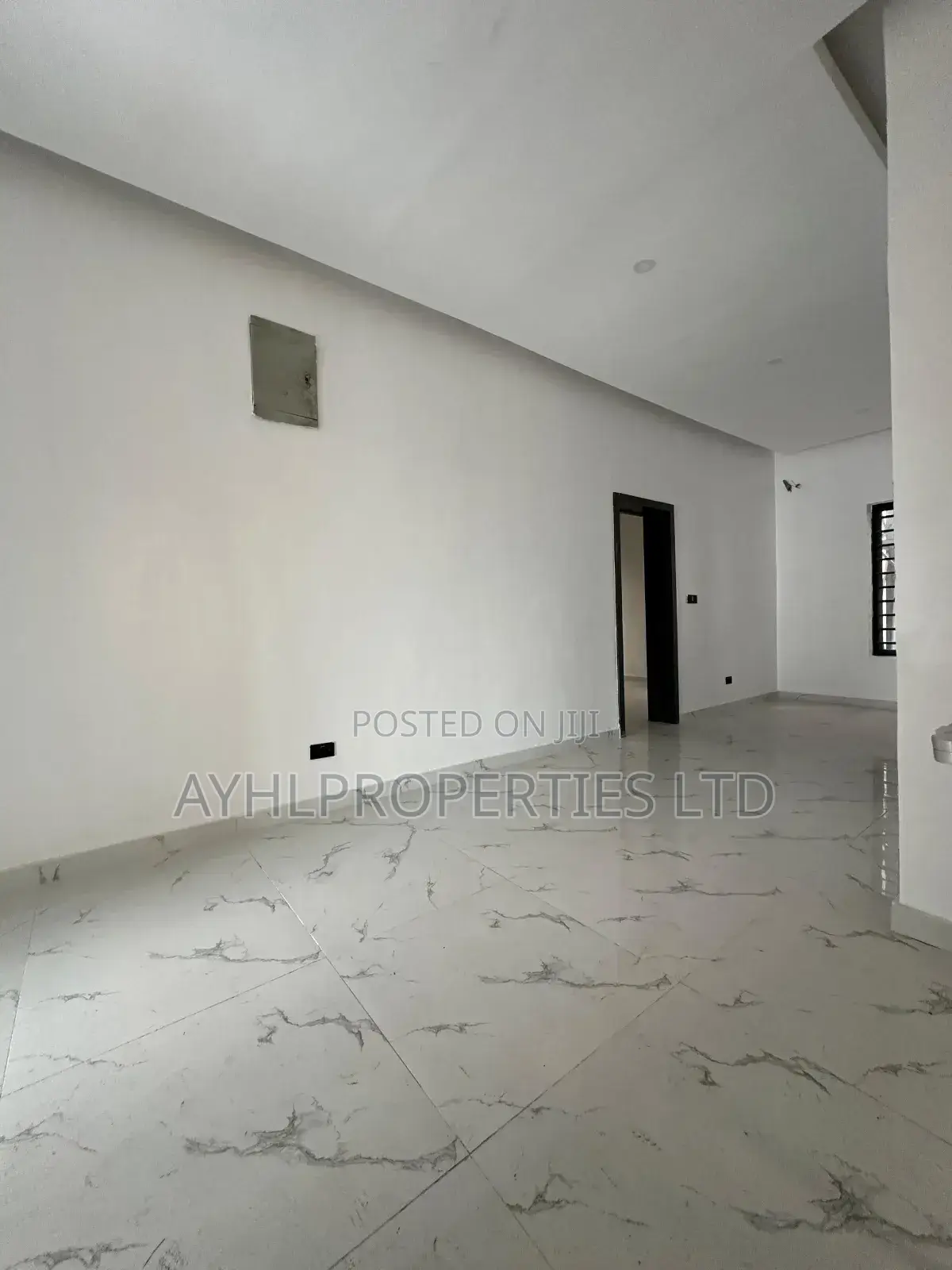 5bdrm Duplex in Private Property, Old Ikoyi for sale in Old Ikoyi