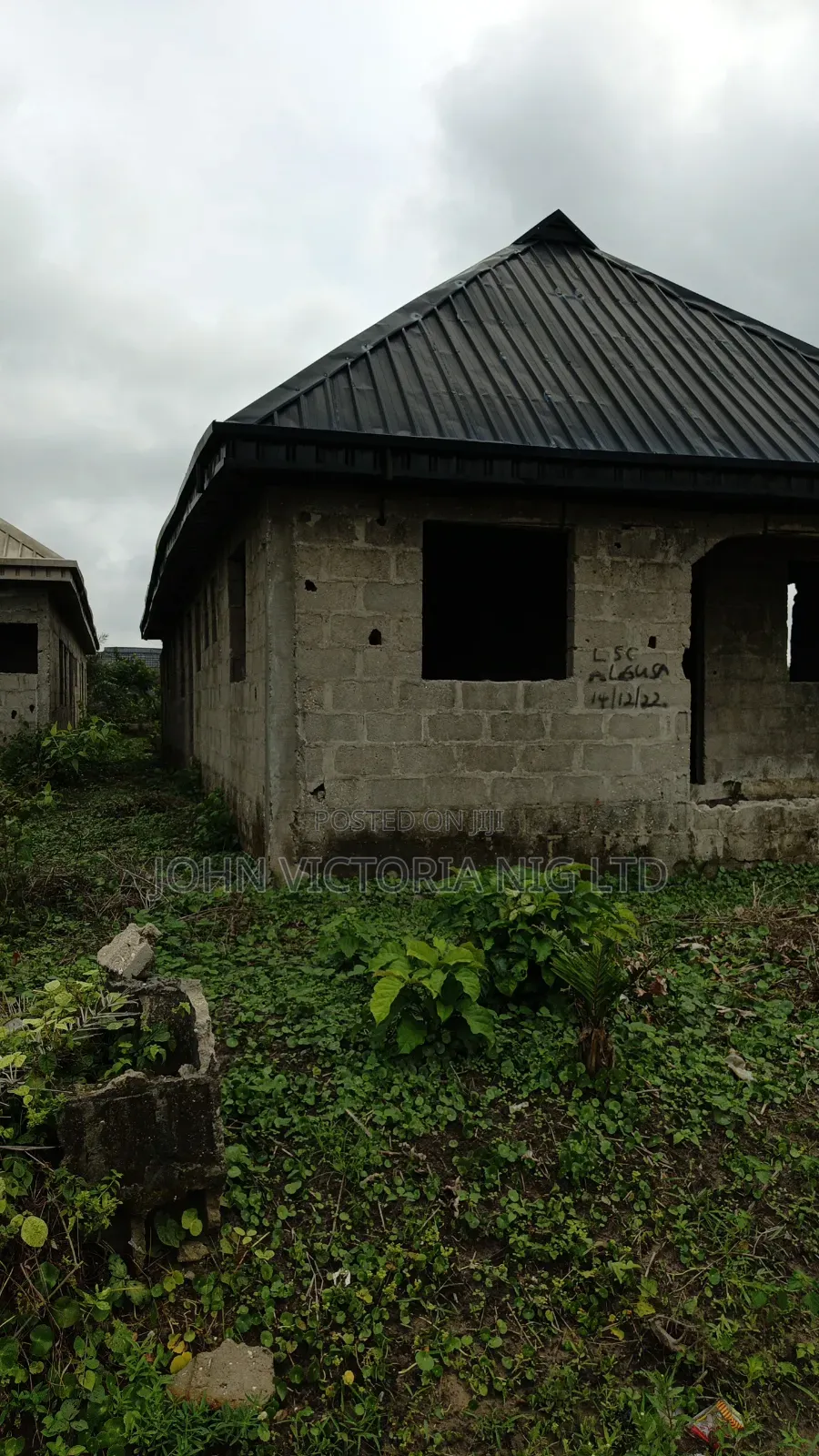 6bdrm Block of Flats in Elija, Badagry for sale in Badagry