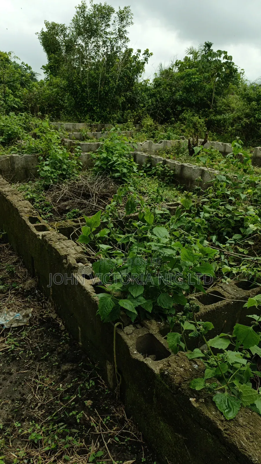 6bdrm Block of Flats in Elija, Badagry for sale in Badagry