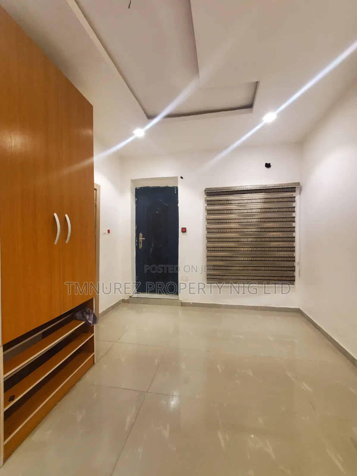 4bdrm Duplex in Chevron Estate for rent in Chevron