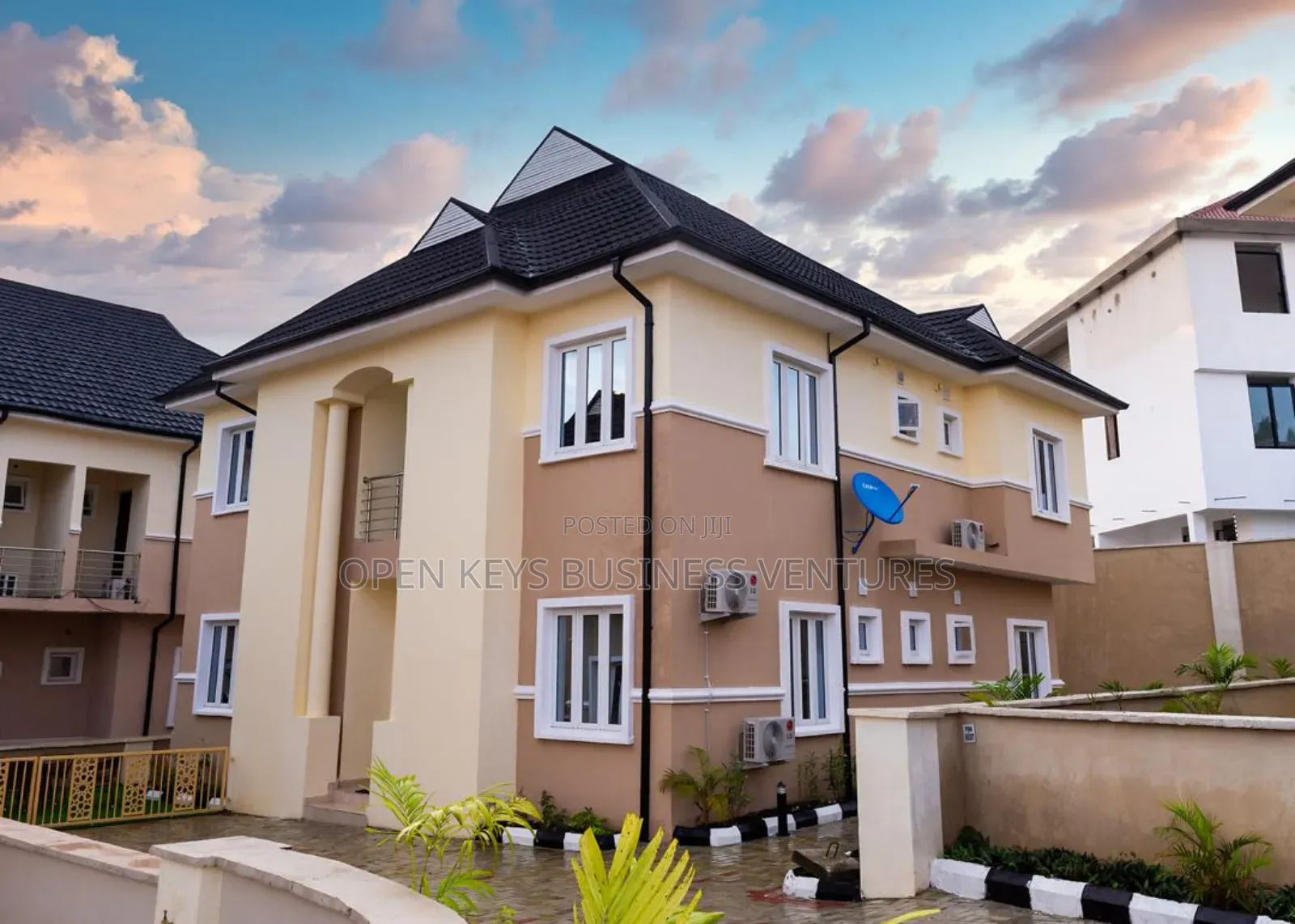 Furnished 4bdrm Duplex in Agodi Gra for sale in Agodi