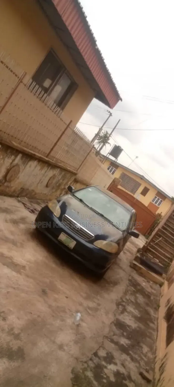 2,200sqm of With Many Building on It at Felele Ibadan in CHallenge / Ibadan