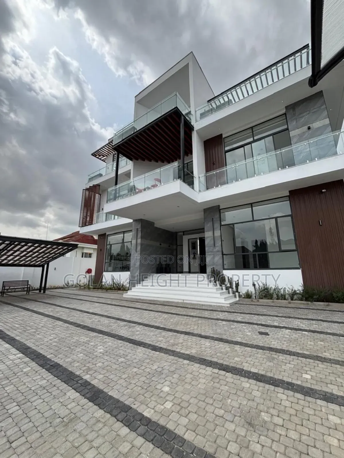 7bdrm Mansion in Asokoro for sale in Asokoro