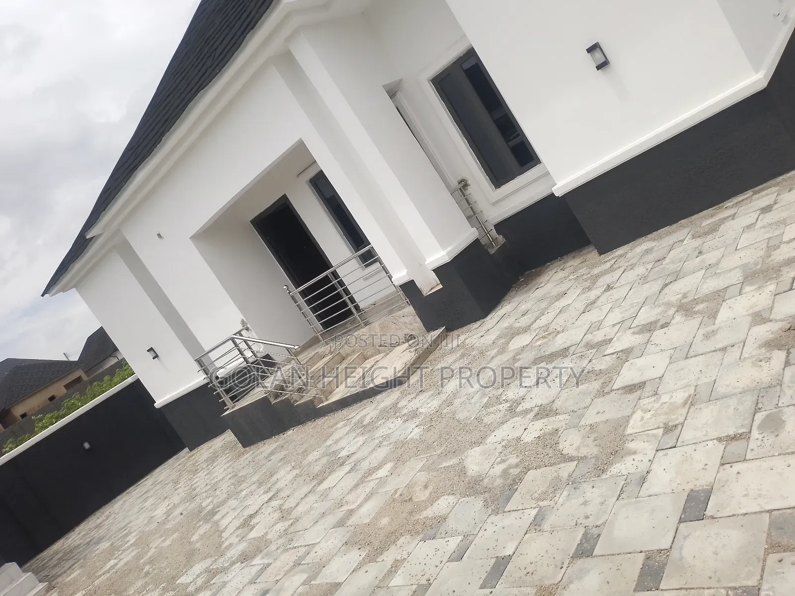 3bdrm Bungalow in Gwarinpa Extension for rent in Gwarinpa