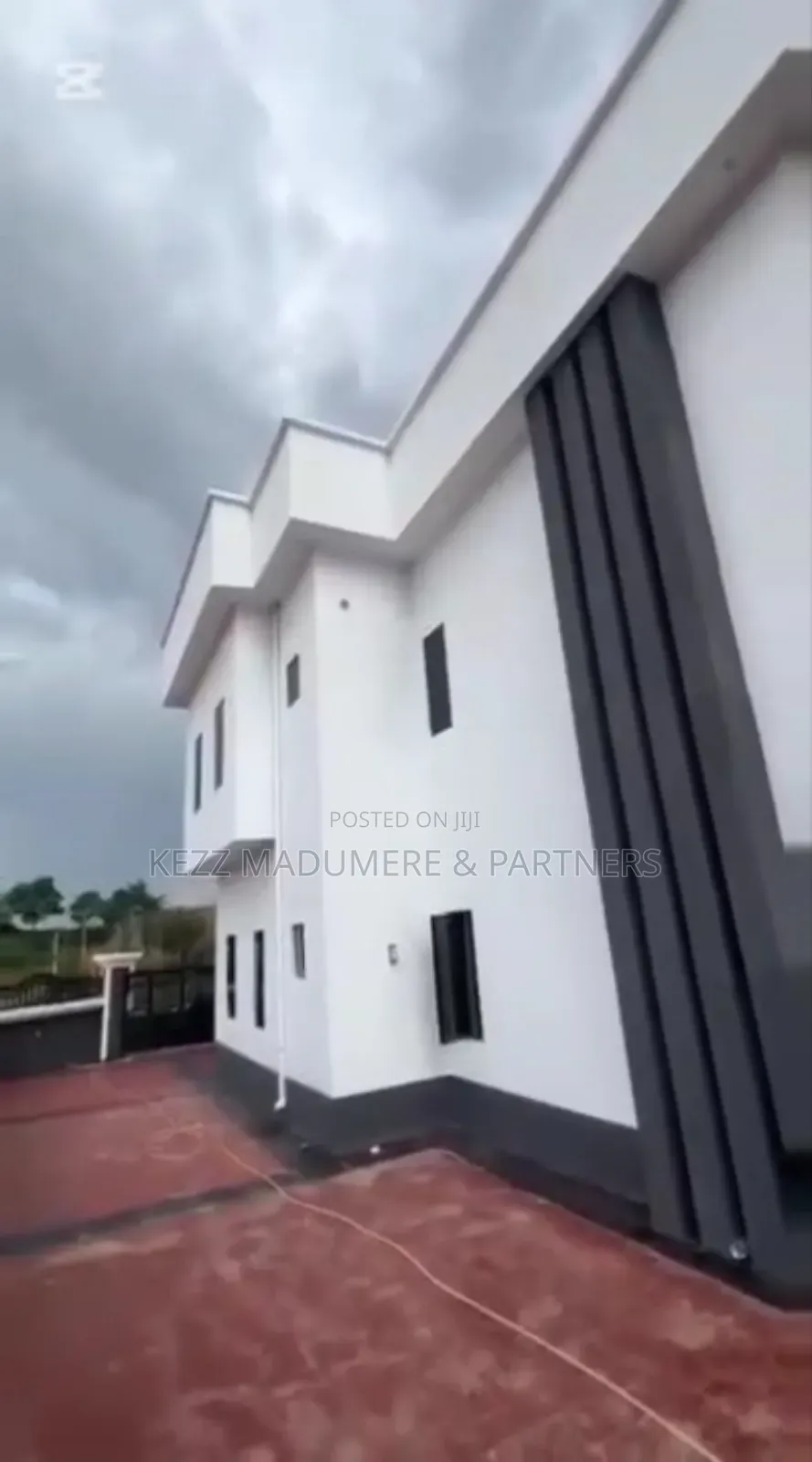 5bdrm Duplex in Helium Estate , for sale in Enugu
