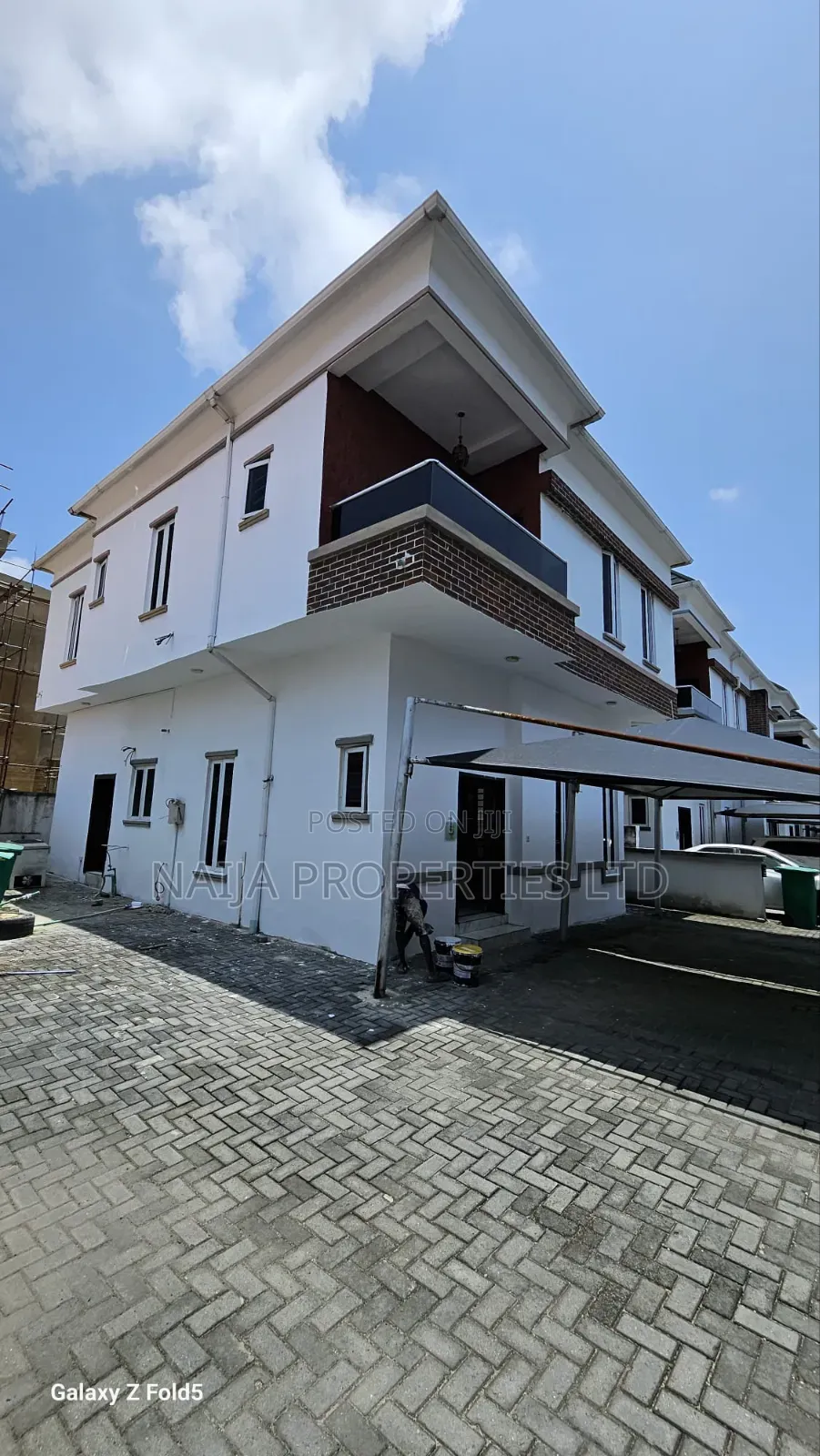 4bdrm Duplex in Osapa London, Lekki for sale in Lekki