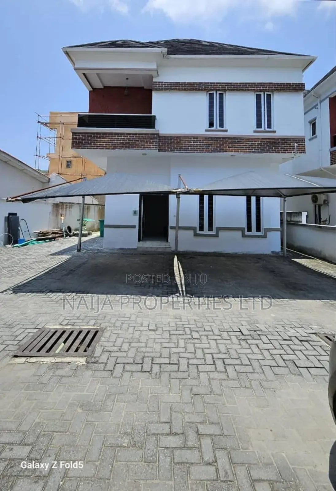 4bdrm Duplex in Osapa London, Lekki for sale in Lekki