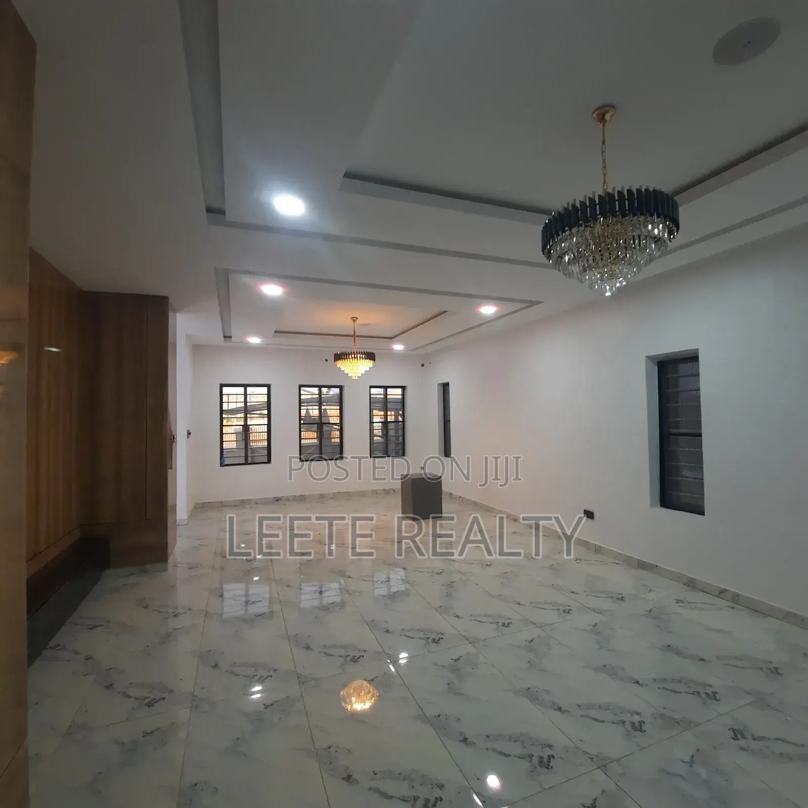5bdrm Duplex in Wuye for sale in Wuye