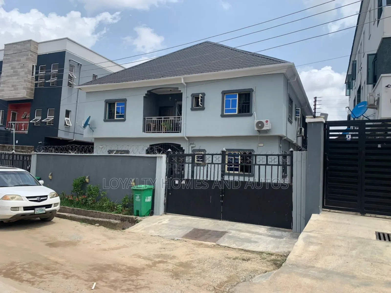 3bdrm Block of Flats in Gbagada Lagos for sale in Gbagada