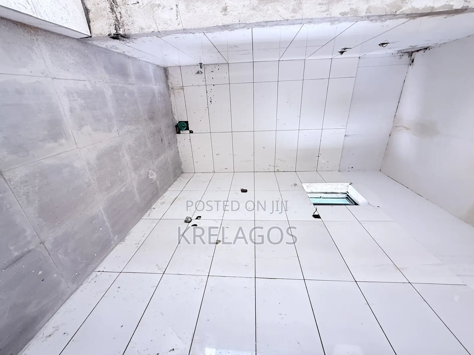 1bdrm Apartment in Ikate for sale in Ikate
