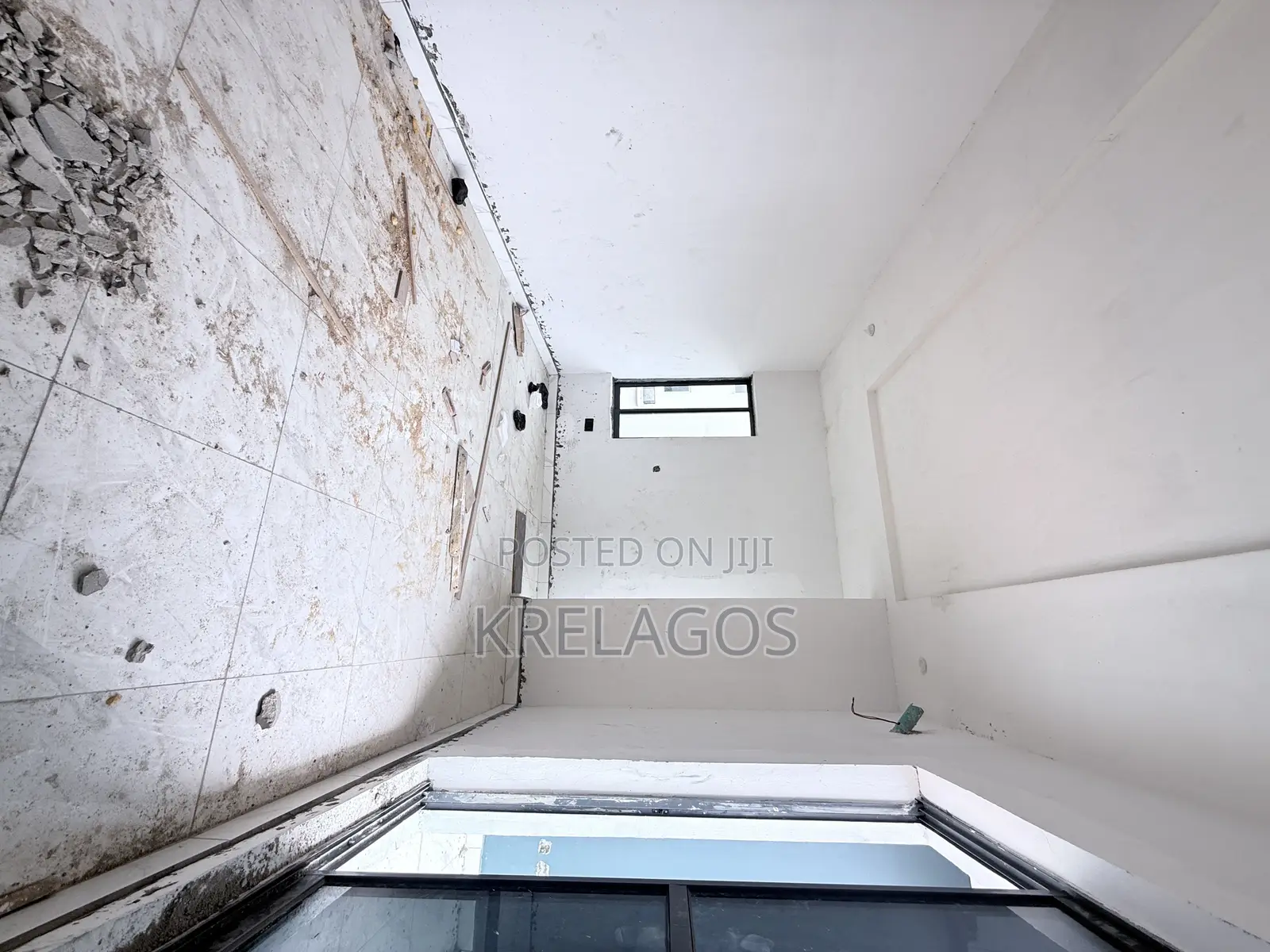 1bdrm Apartment in Ikate for sale in Ikate