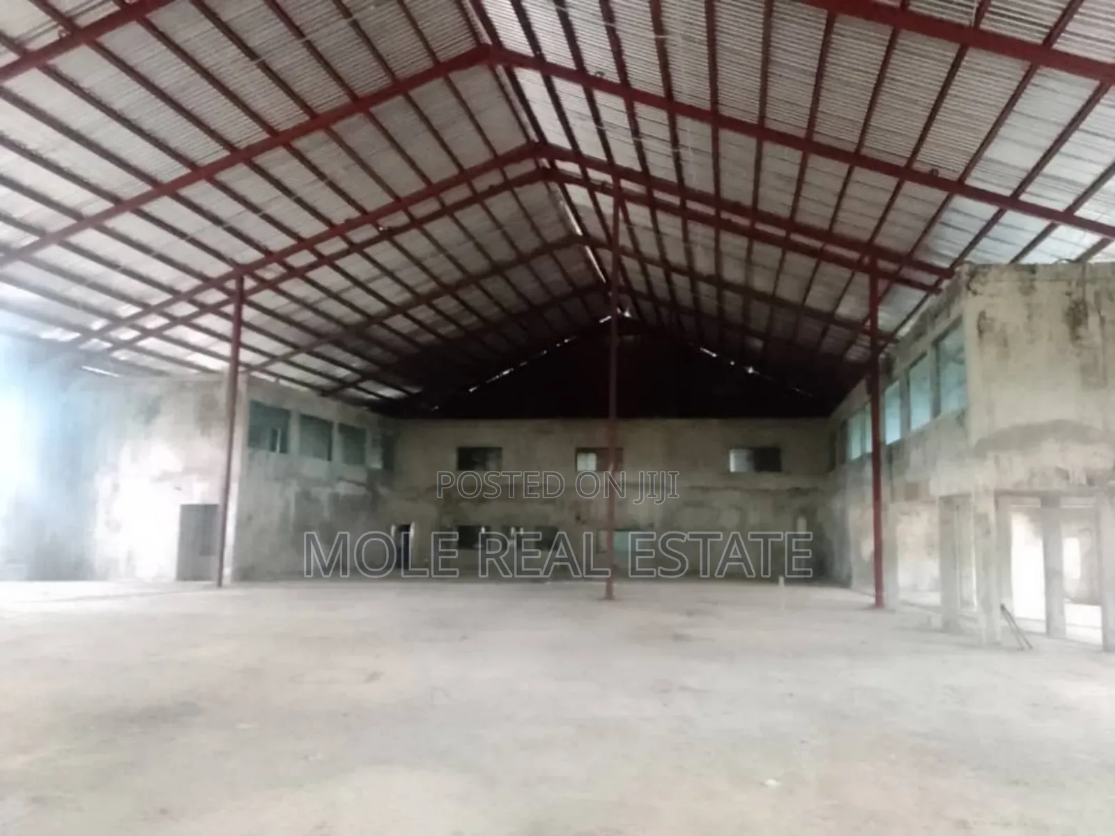 5850sqm Warehouse 4 Sale Uba Bustop Leki Epe Expressway in Lekki