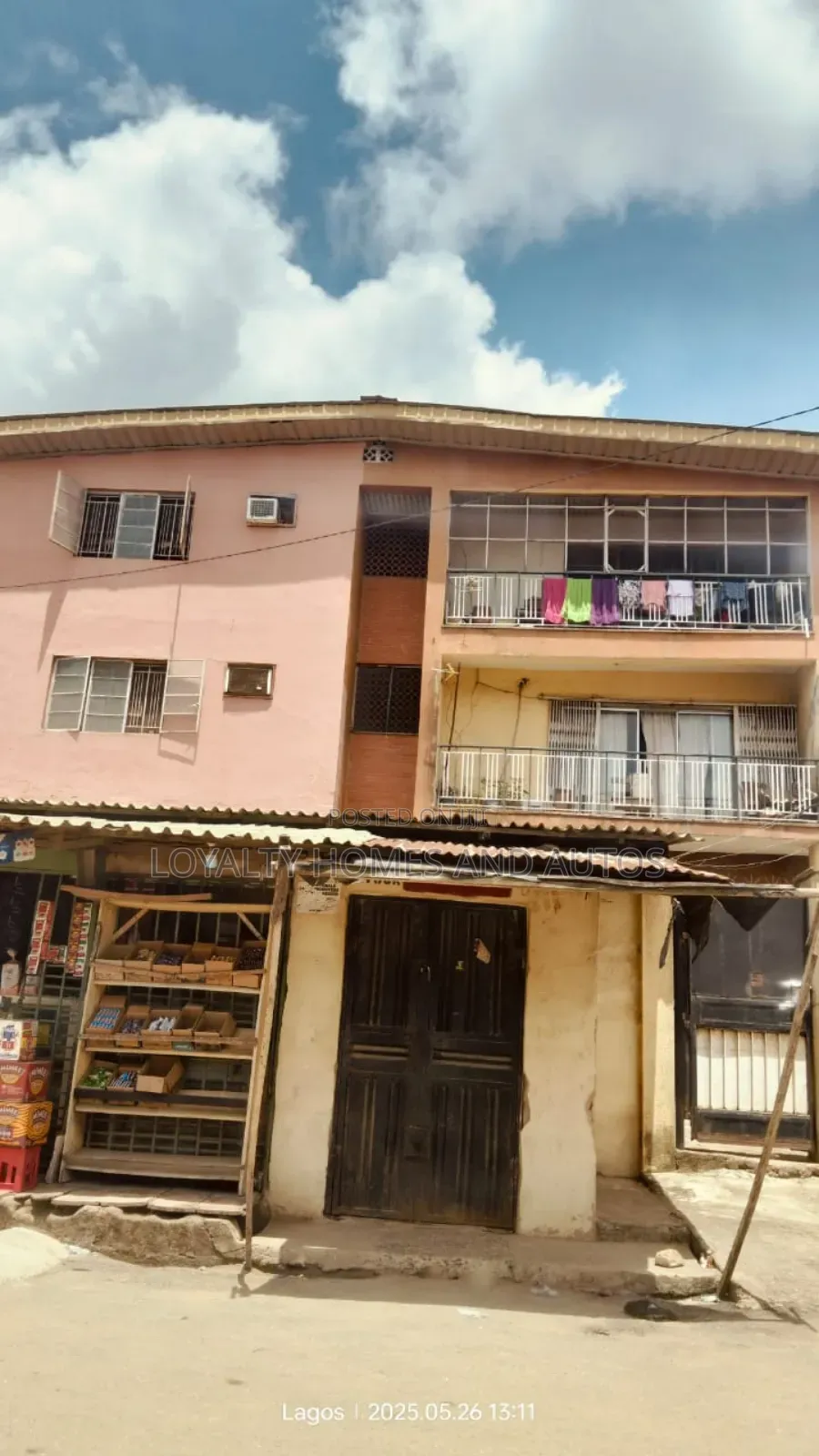 3bdrm Block of Flats in Ajao Estate Isolo for sale in Ajao Estate