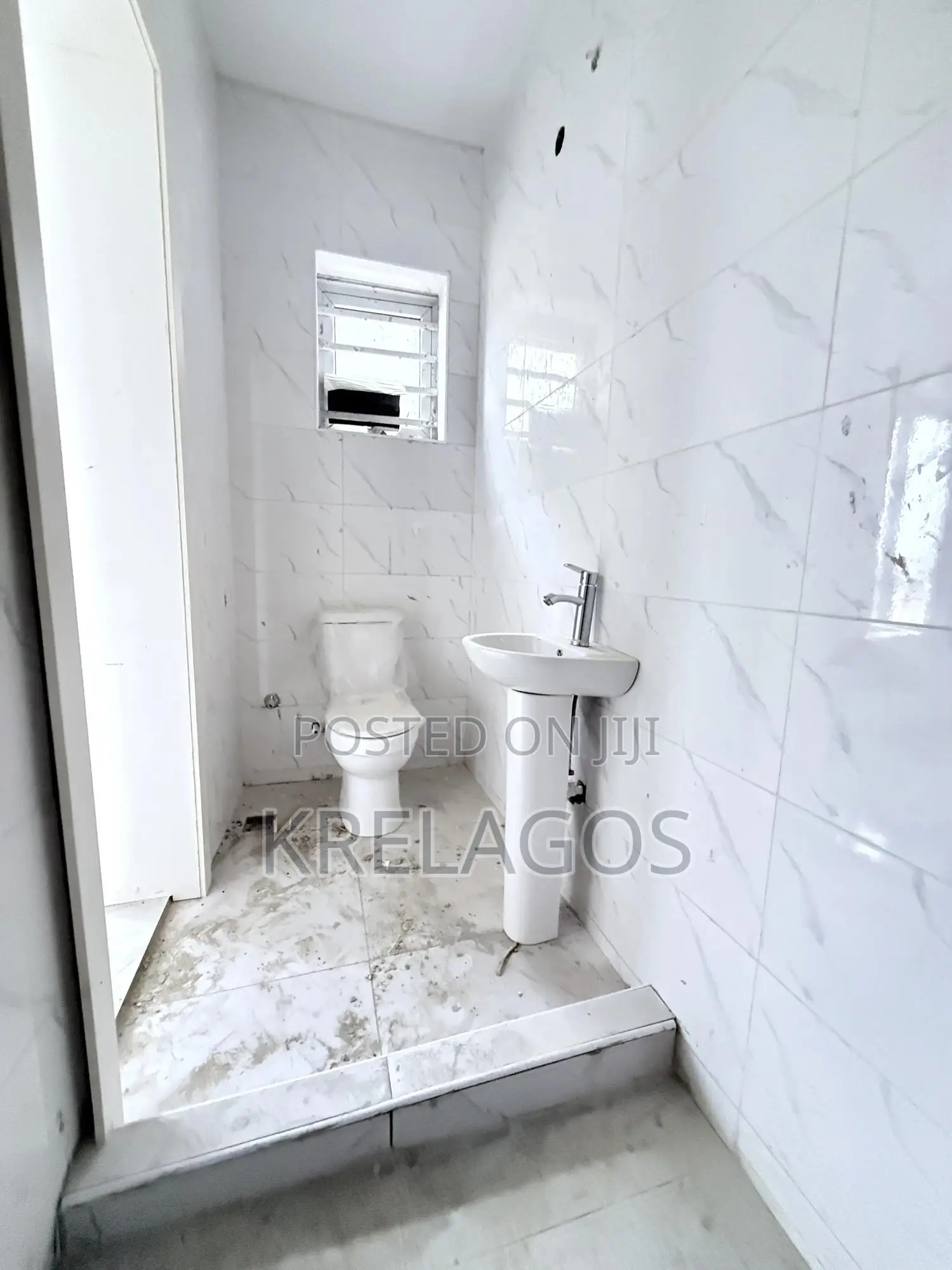 2bdrm Apartment in Ikate for sale in Ikate