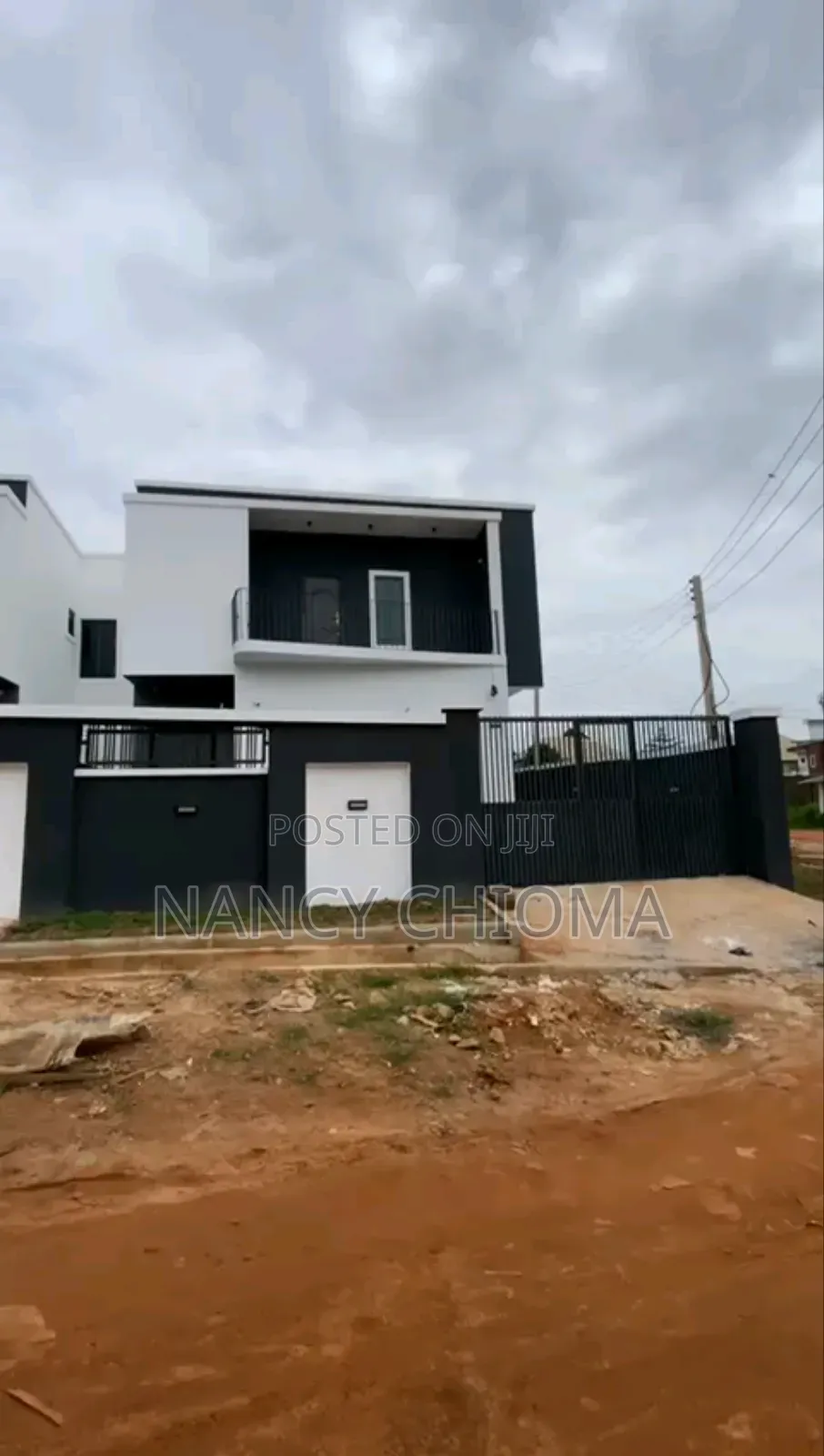 4bdrm Duplex in Godrey Okoye, Enugu for sale in Enugu