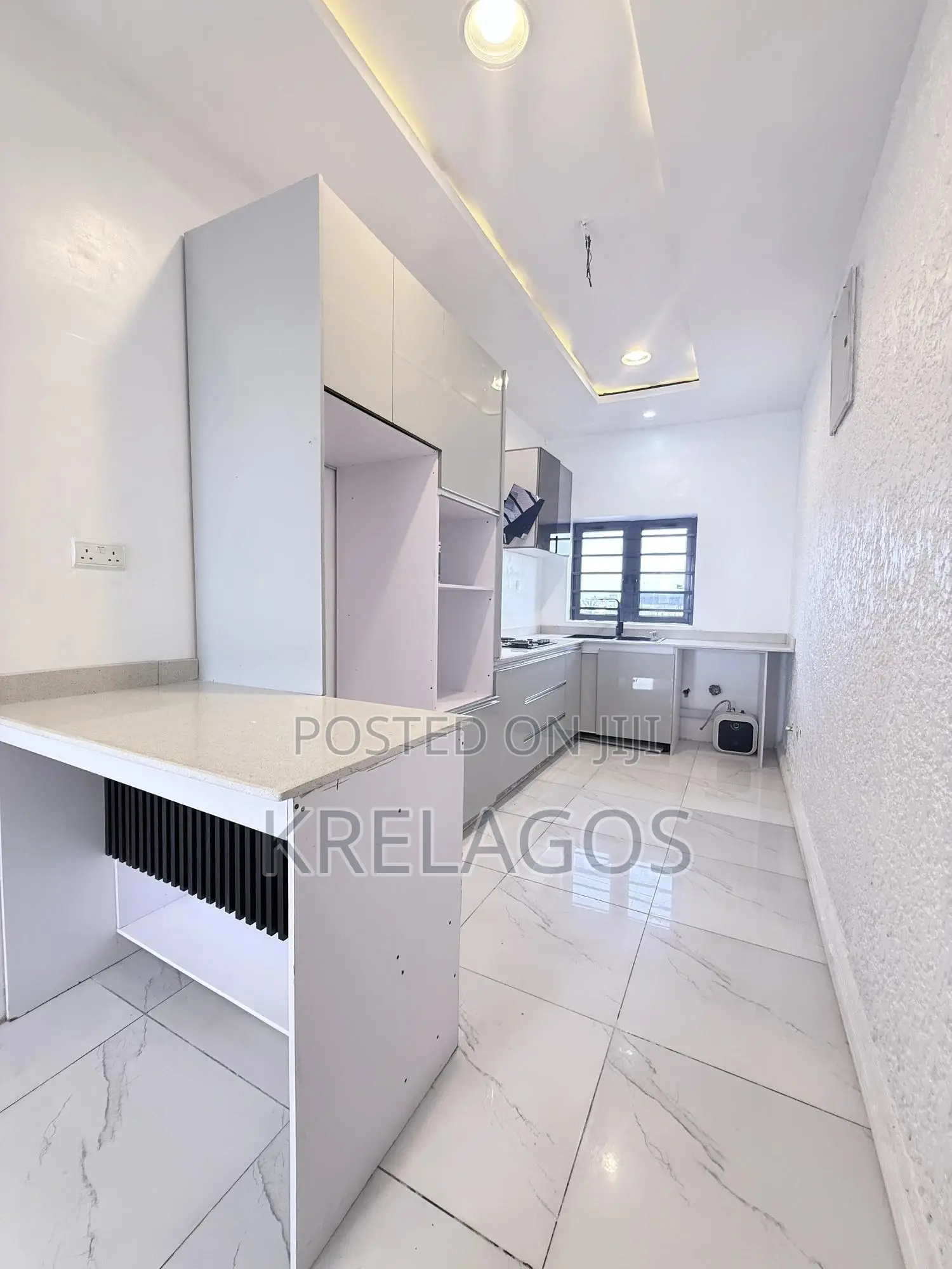 2bdrm Apartment in Ikate for sale in Ikate