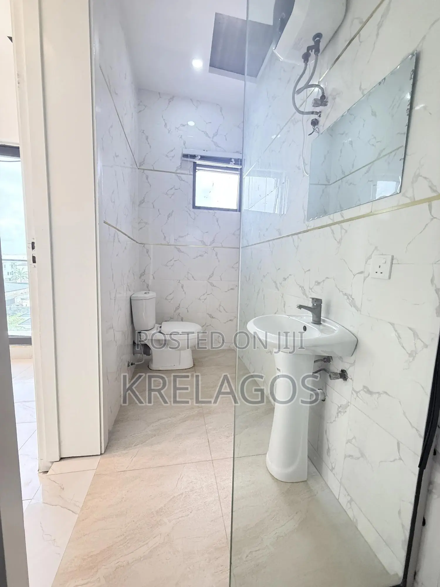2bdrm Apartment in Ikate for sale in Ikate