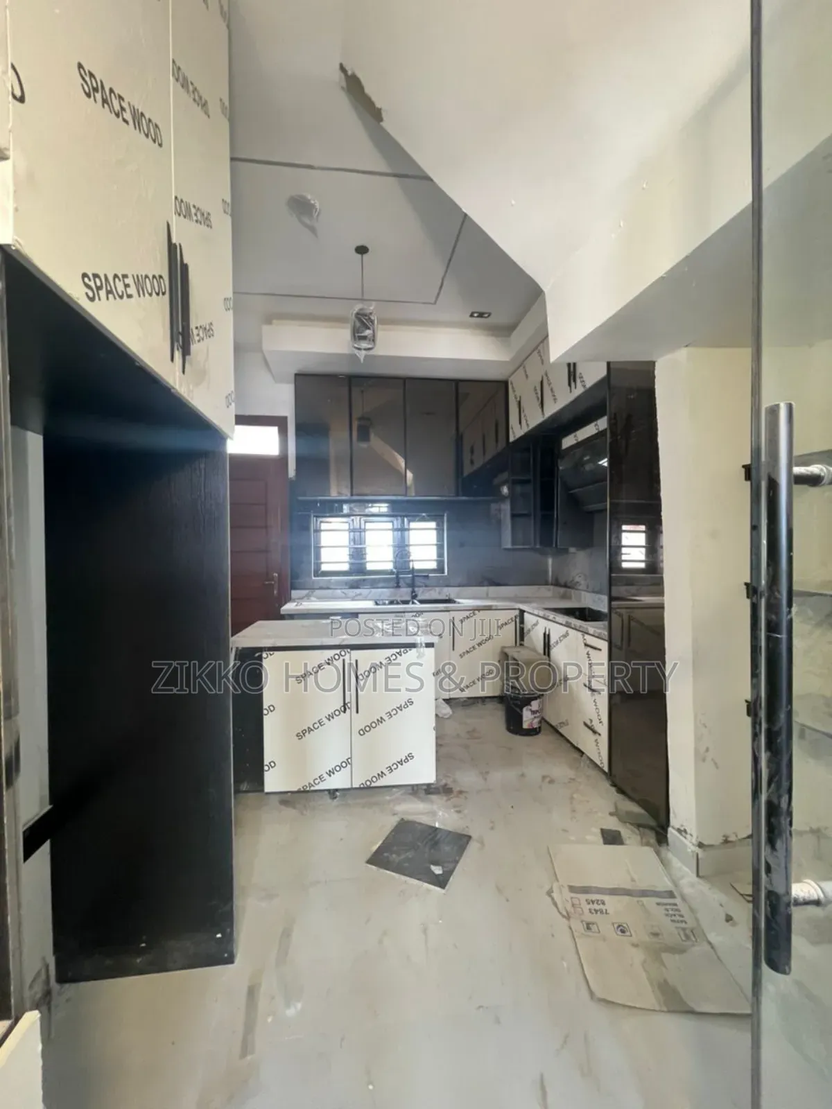 4bdrm Duplex in Orchid, Lekki for sale in Lekki