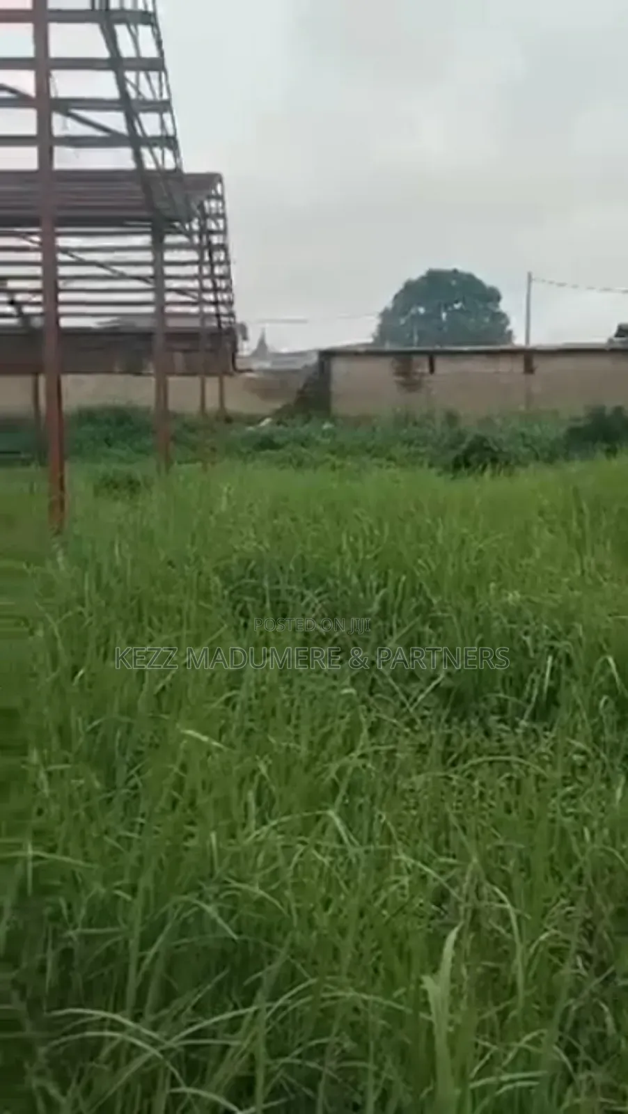 For Sale :6083 SQMTS Land With Warehouse by Anamco Near Airport ,Enugu in Enugu