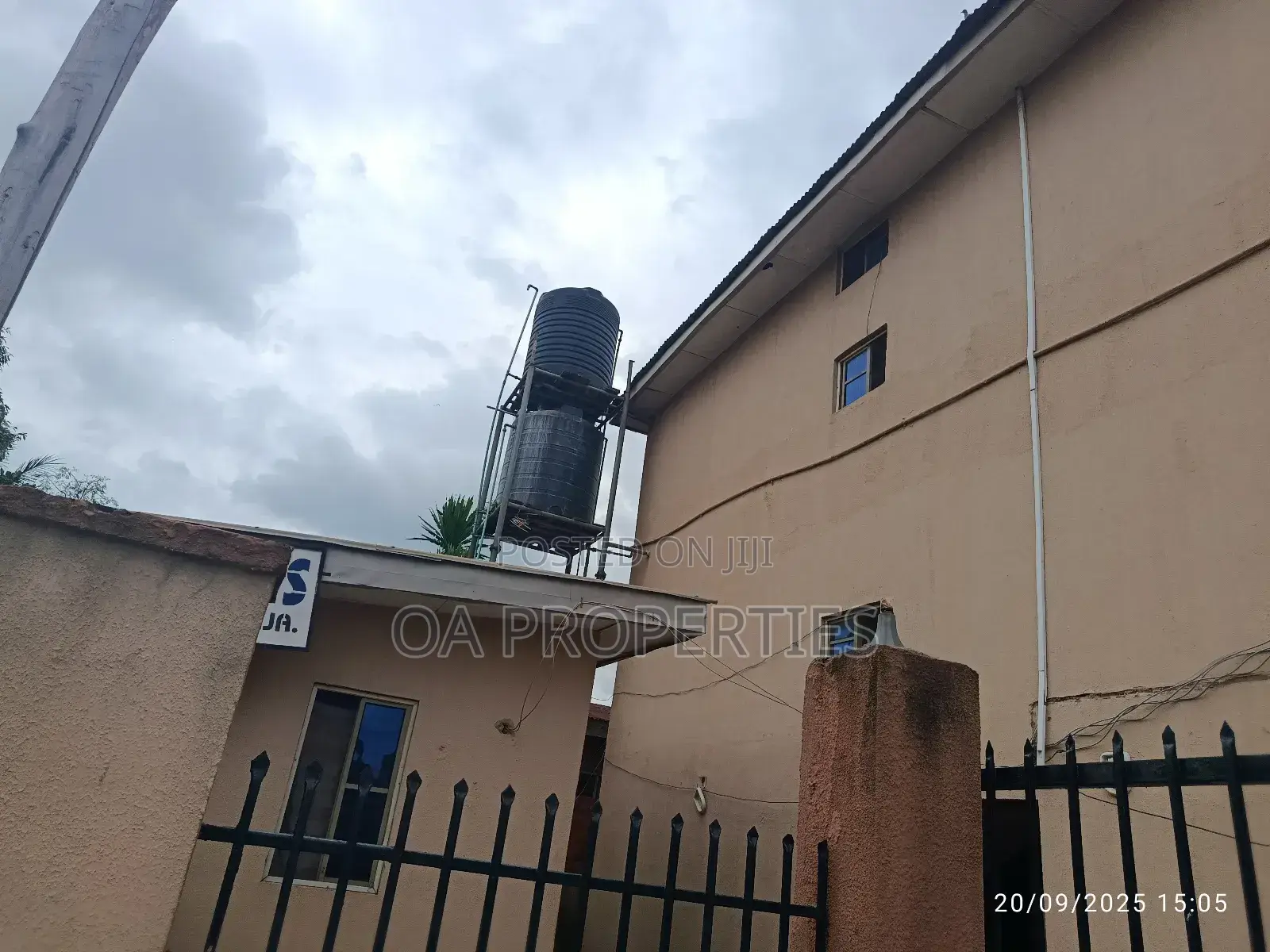 12bdrm Block of Flats in Behind Fidelity/Nasu for sale in Ibadan