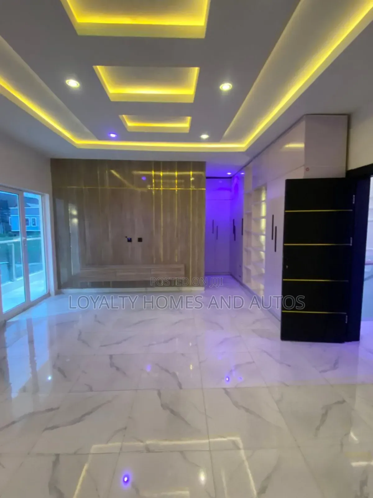 4bdrm Duplex in A Secured Estate At for sale in Ogba