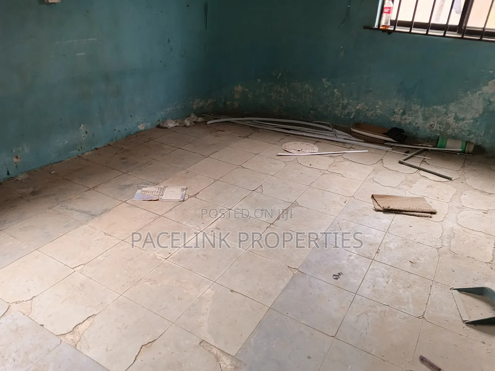 10bdrm Block of Flats in Igando / Ikotun/Igando for sale in Igando / Ikotun/Igando