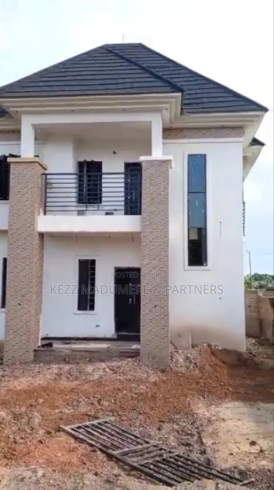 3bdrm Duplex in Toni Estate , Enugu for sale in Enugu