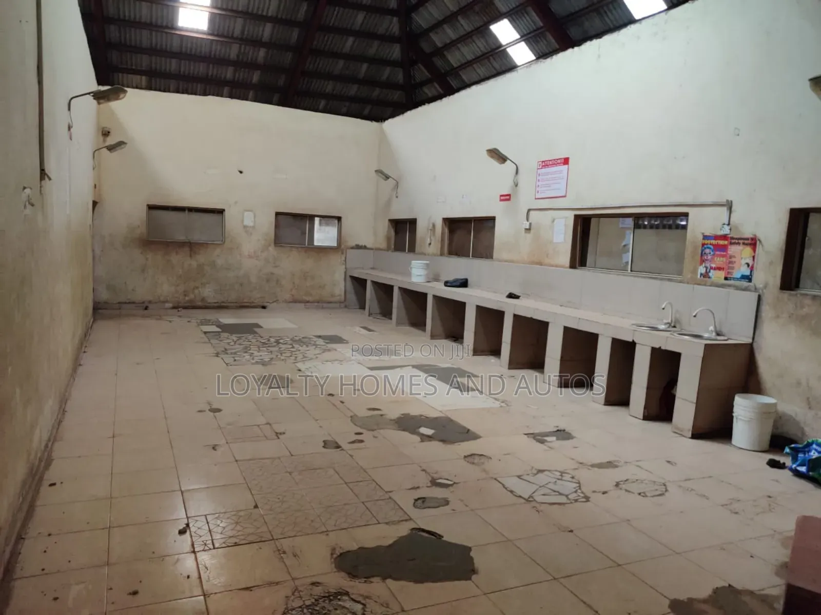 Factory / Warehouse in Agbara Industrial Area for Sale in Agbara-Igbesan