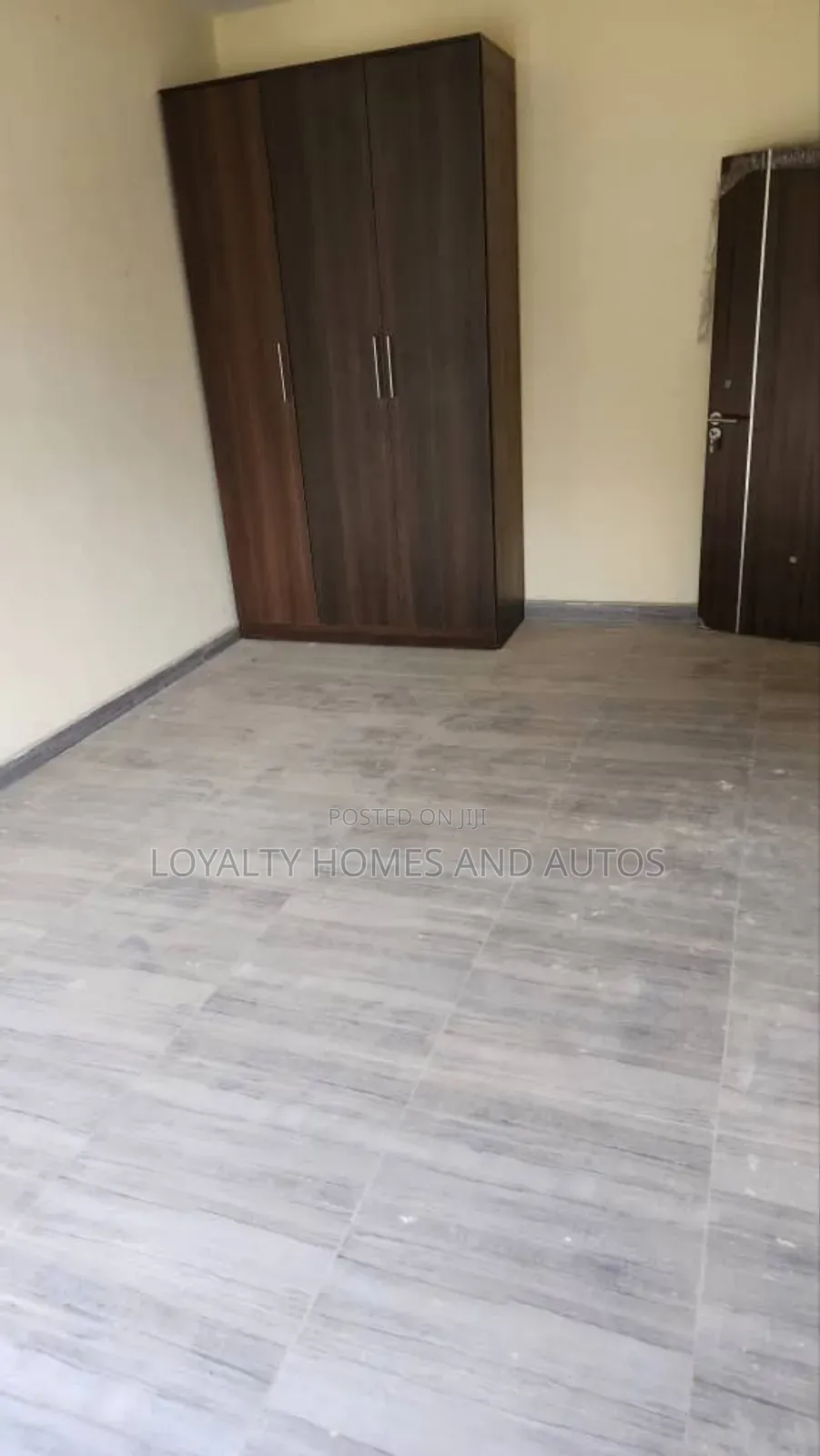 3bdrm Block of Flats in Vip Estate Boy'S for sale in Alimosho