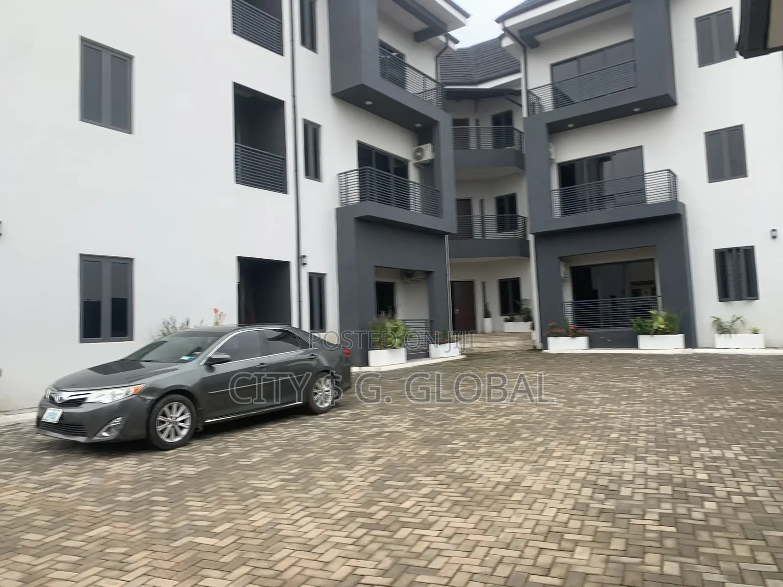 A Standard 1 Bedroom in Gaduwa in Gaduwa