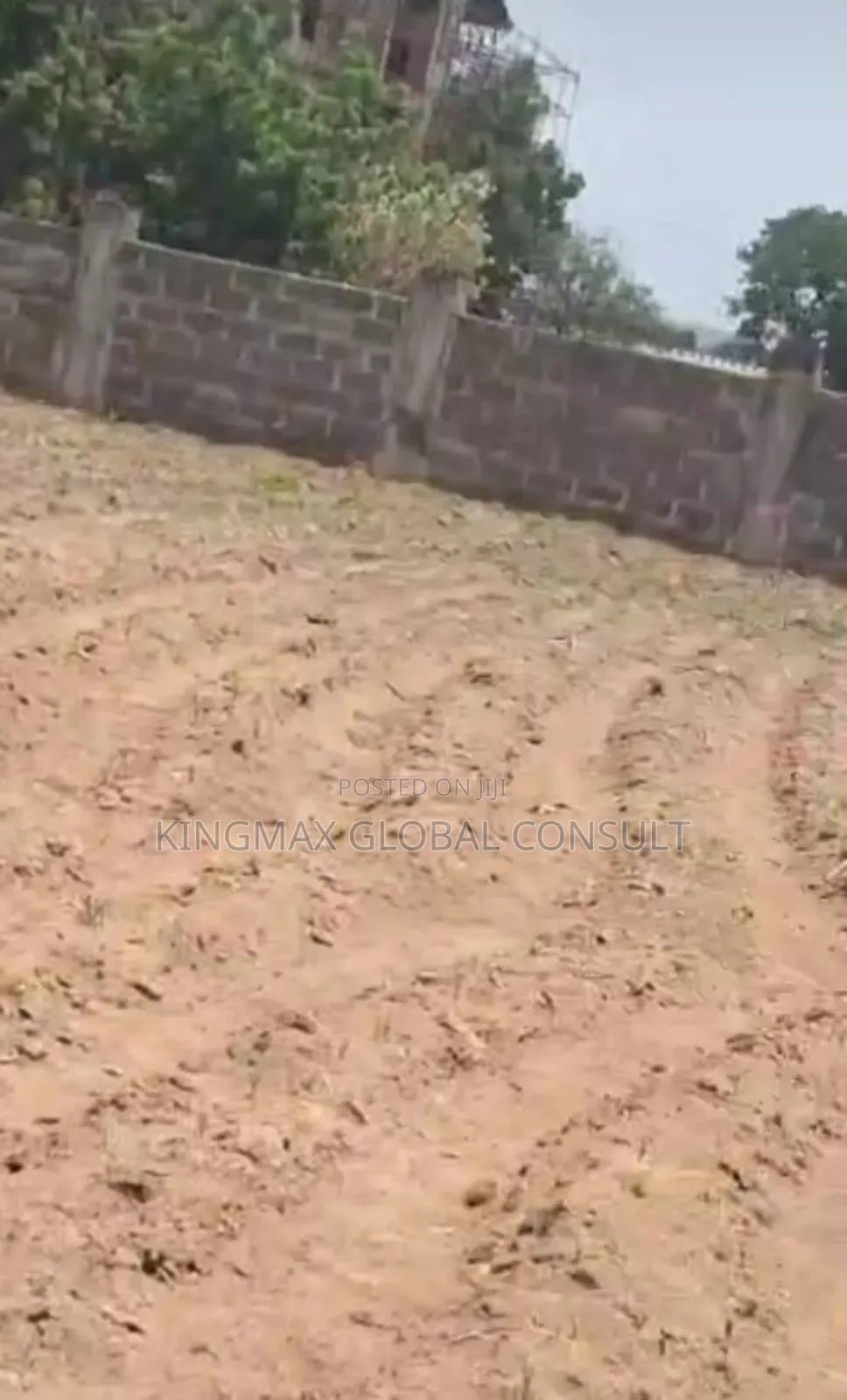 Awoooof Hotel Plot For Sale: Of 4.22 Hectares in Lugbe District