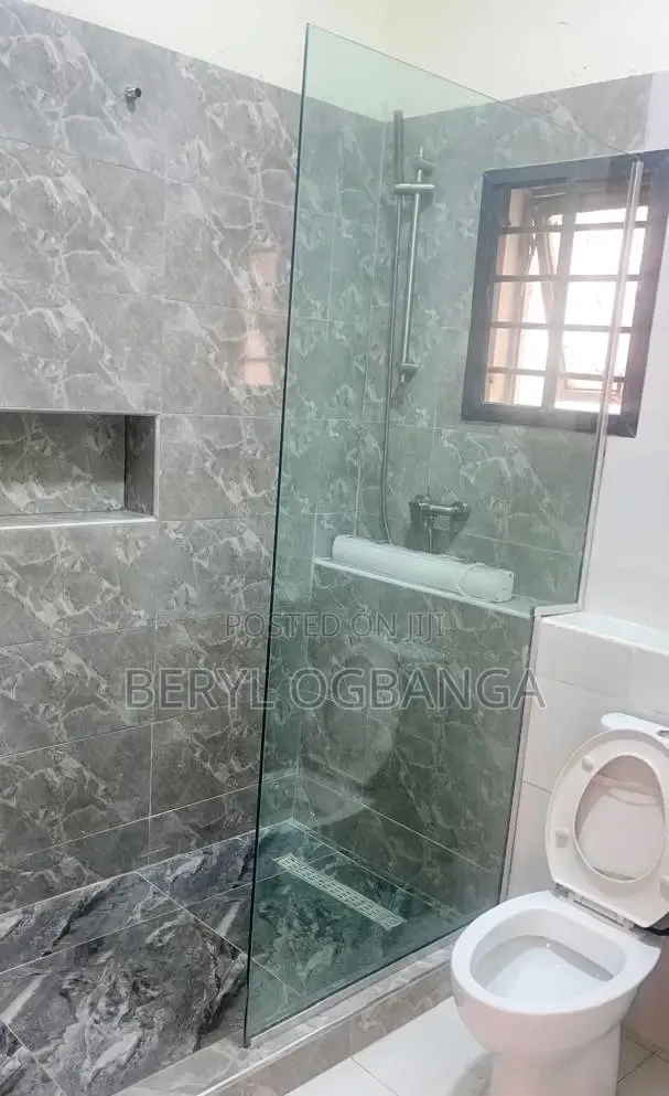 Studio Apartment With Pool and Gym in Ikate