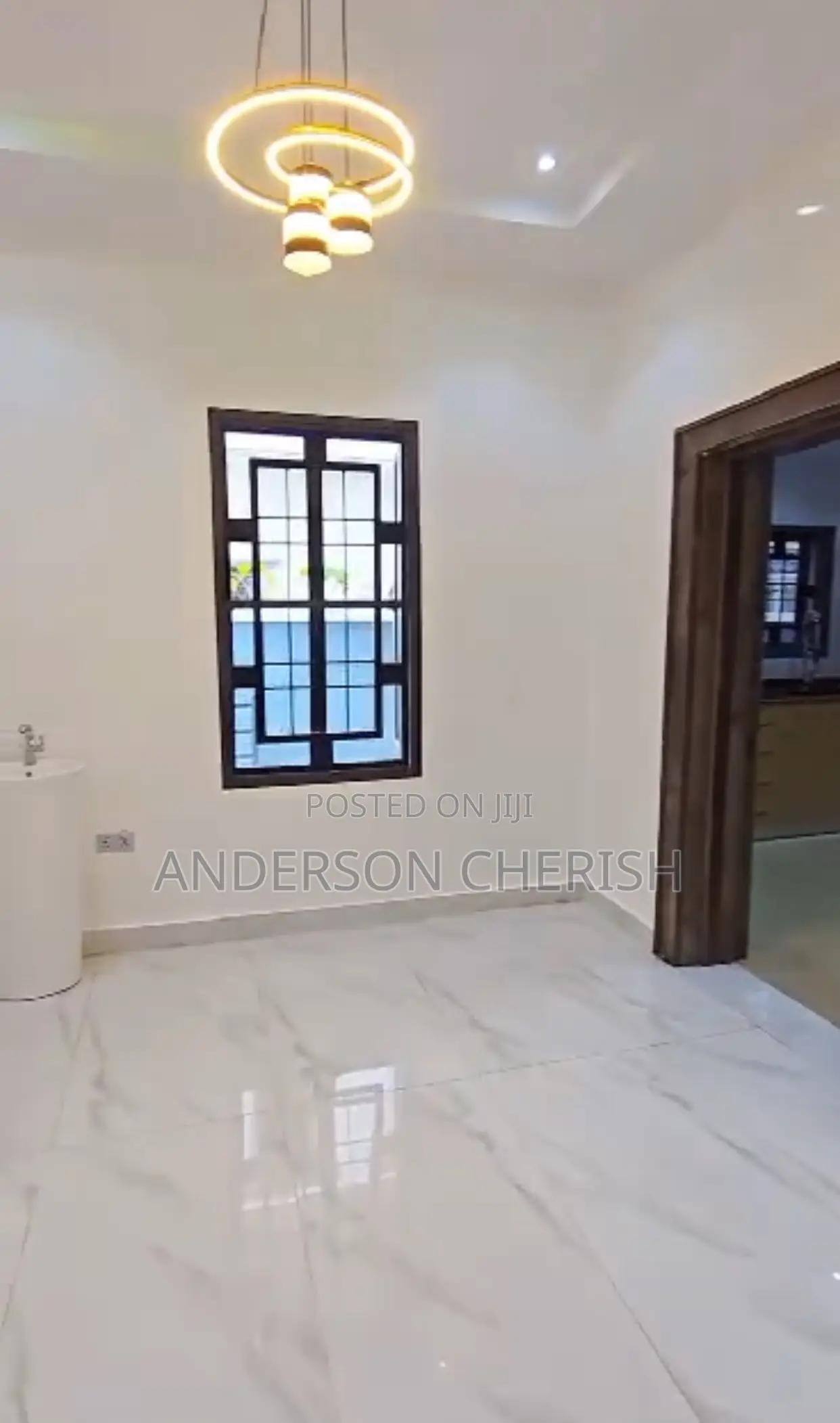 5bdrm Duplex in Life Camp for sale in Life Camp