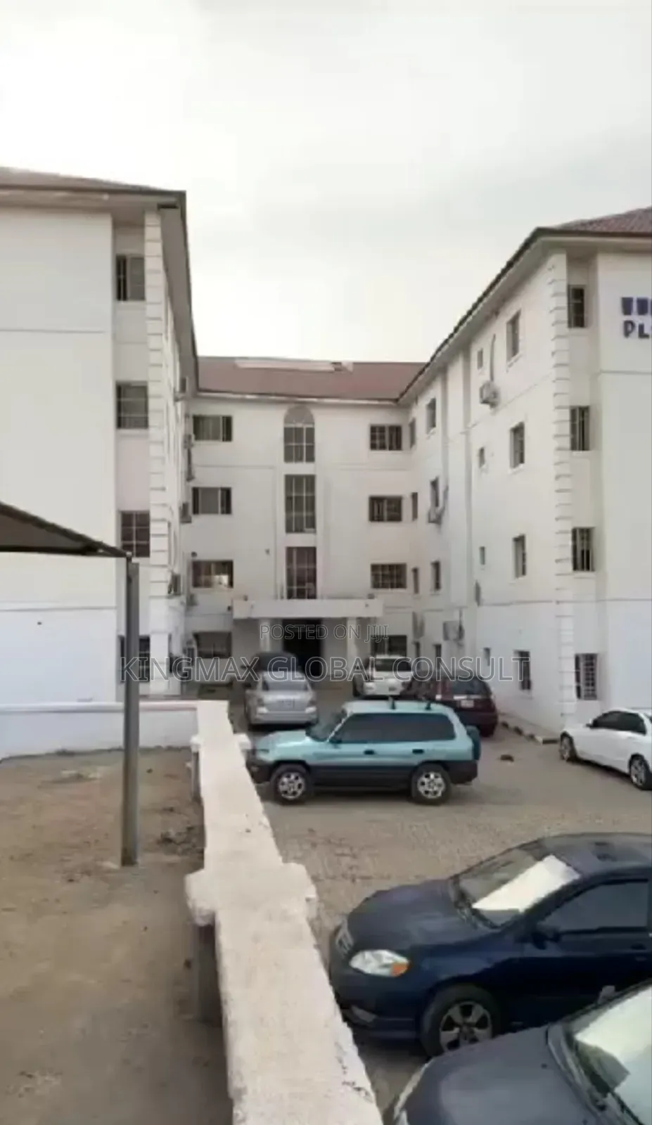 For Sale: Three (3) Plaza With 96 Lettable Offices/Shops 
Title: Cofo in Gudu