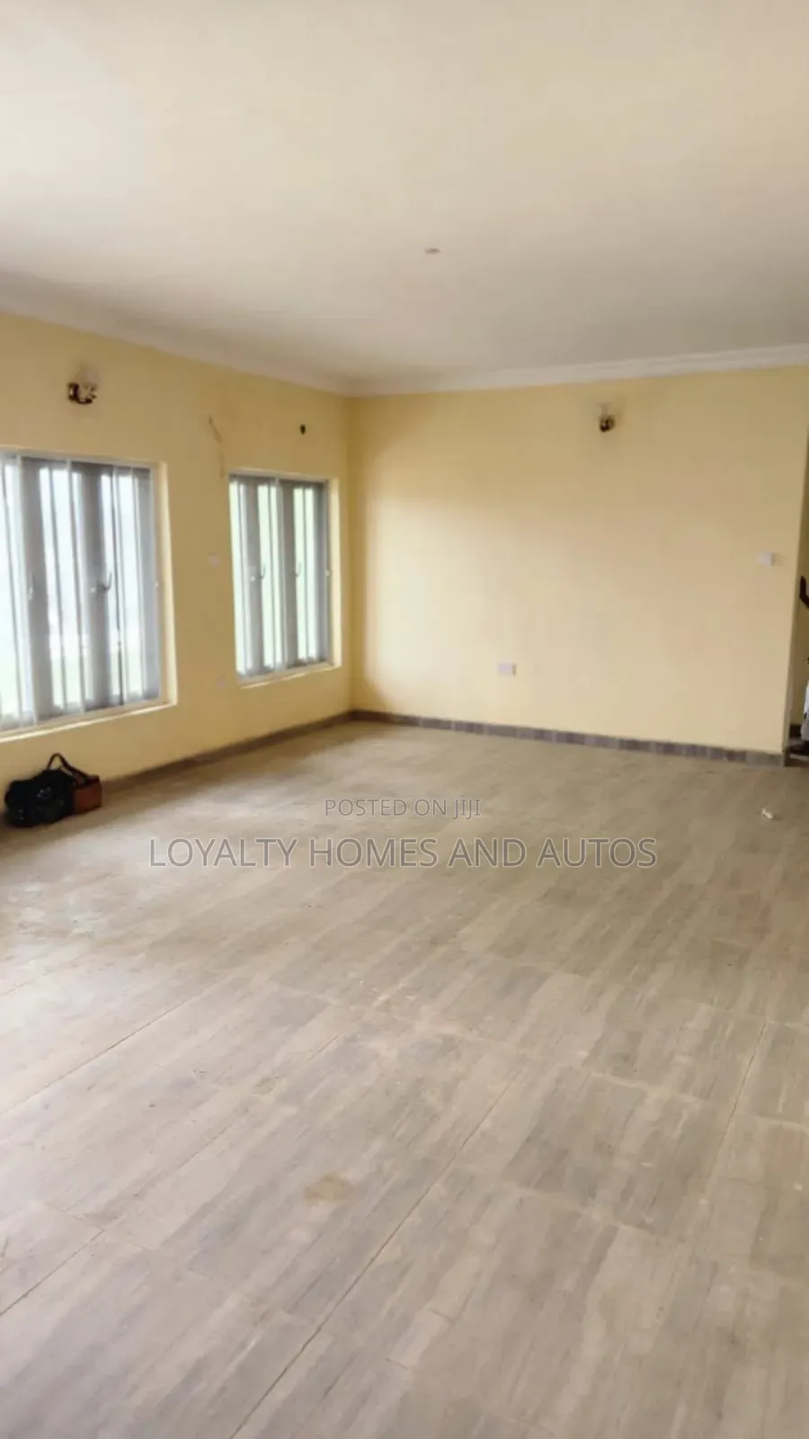 3bdrm Block of Flats in Command Alimosho for sale in Alimosho