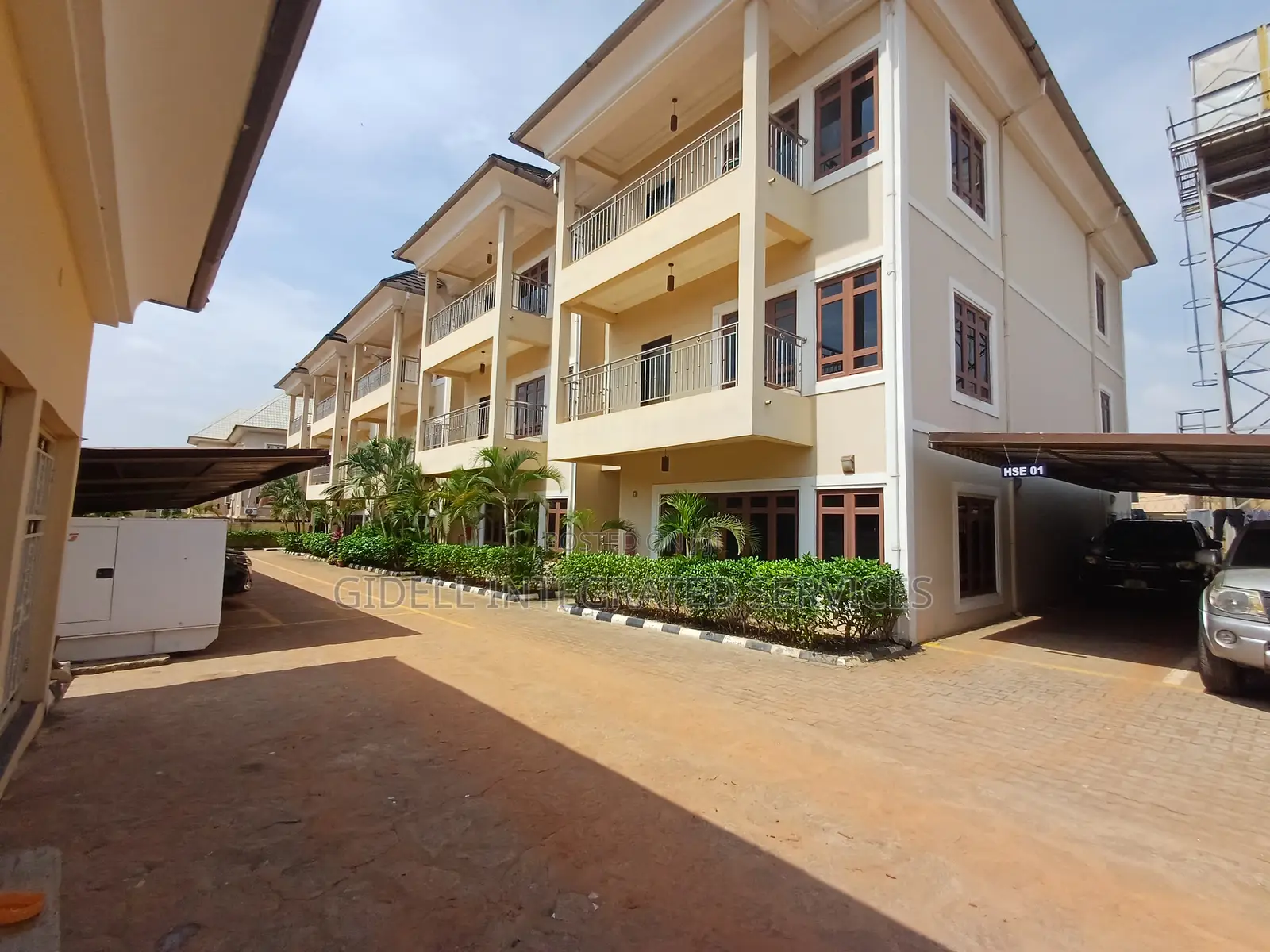 5bdrm Townhouse / Terrace in Mabushi for rent in Mabushi